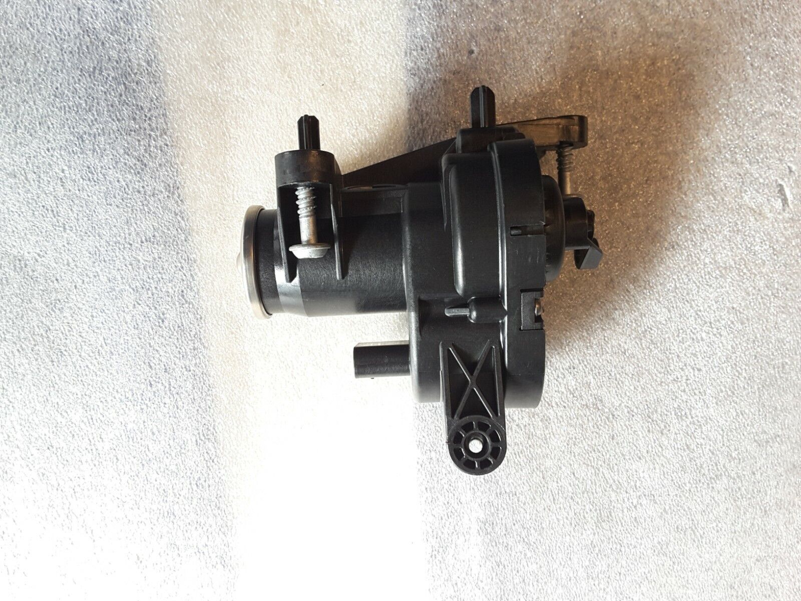 STELLMOTOR Ansaugbrücke Antrieb Mercedes180 200 220 D W213 OM654 A6549060000 NEU