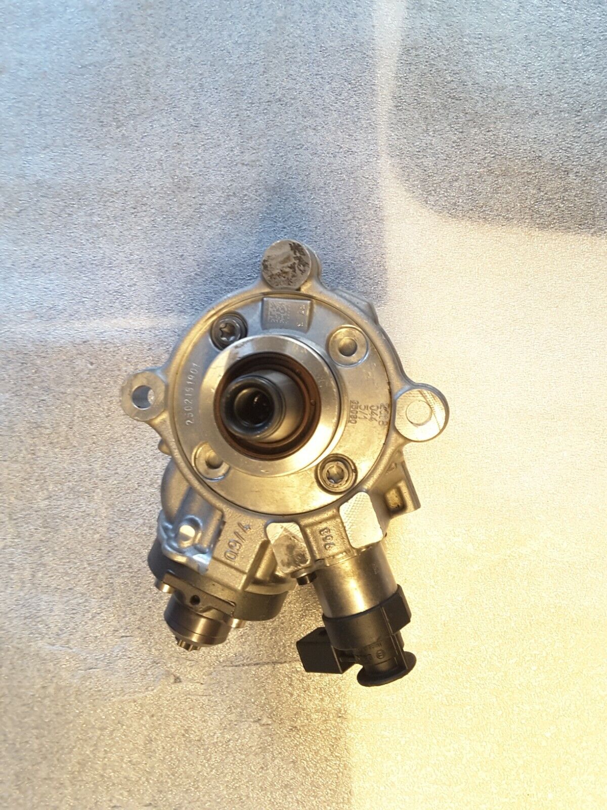 Hochdruckpumpe Einspritzpumpe Original Mercedes E220, D S213 A6540700001