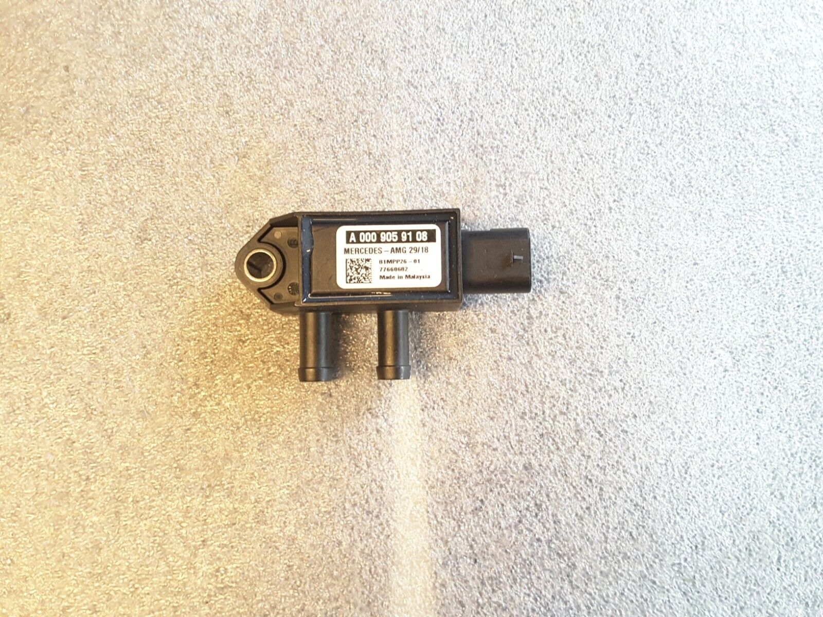 Sensor de presión original Mercedes AMG 29/18 A0009059108 Nuevo