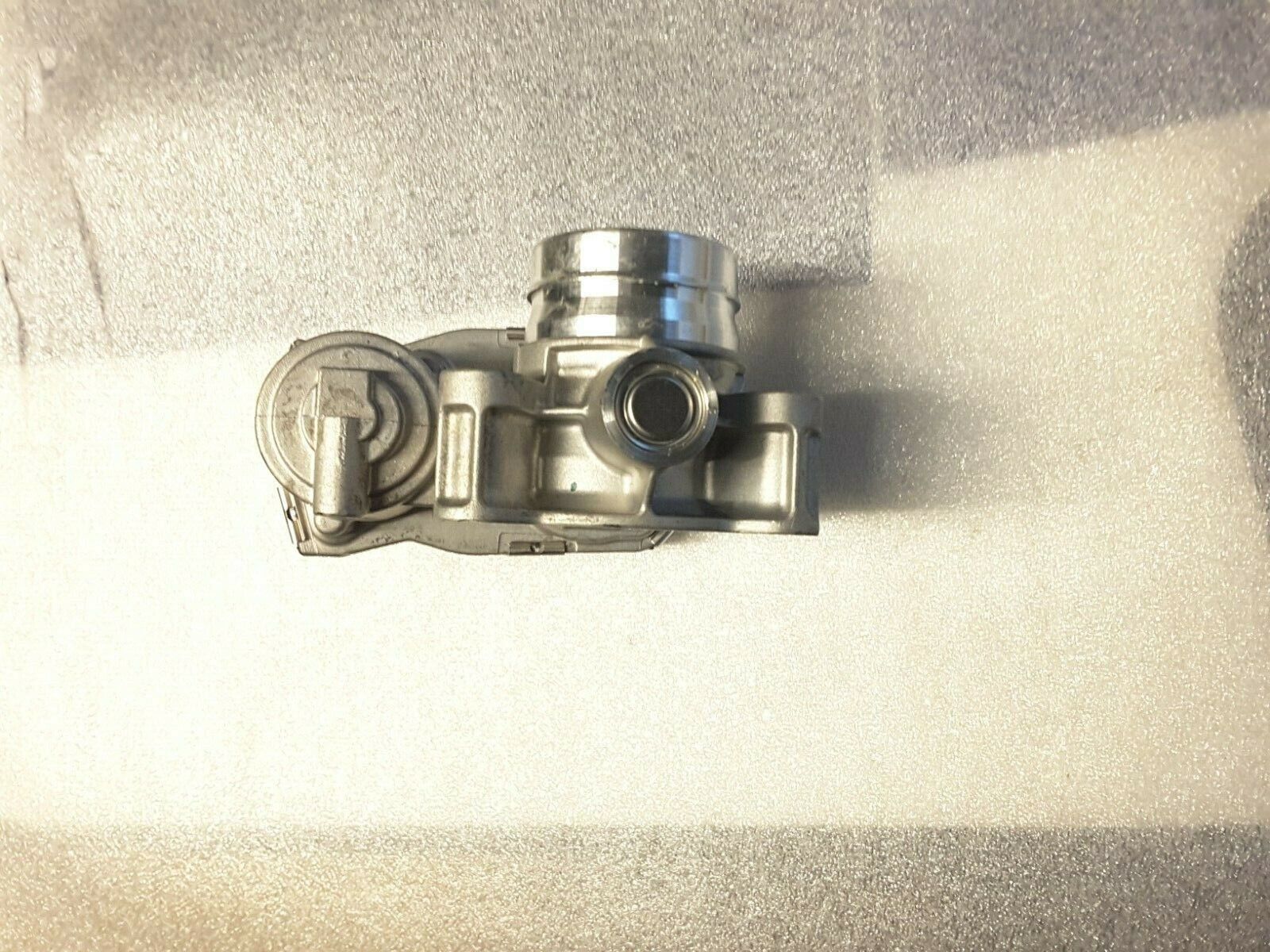 Drosselklappen Original Opel für Adam, Astra K, Corsa E, 55494220 NEU.