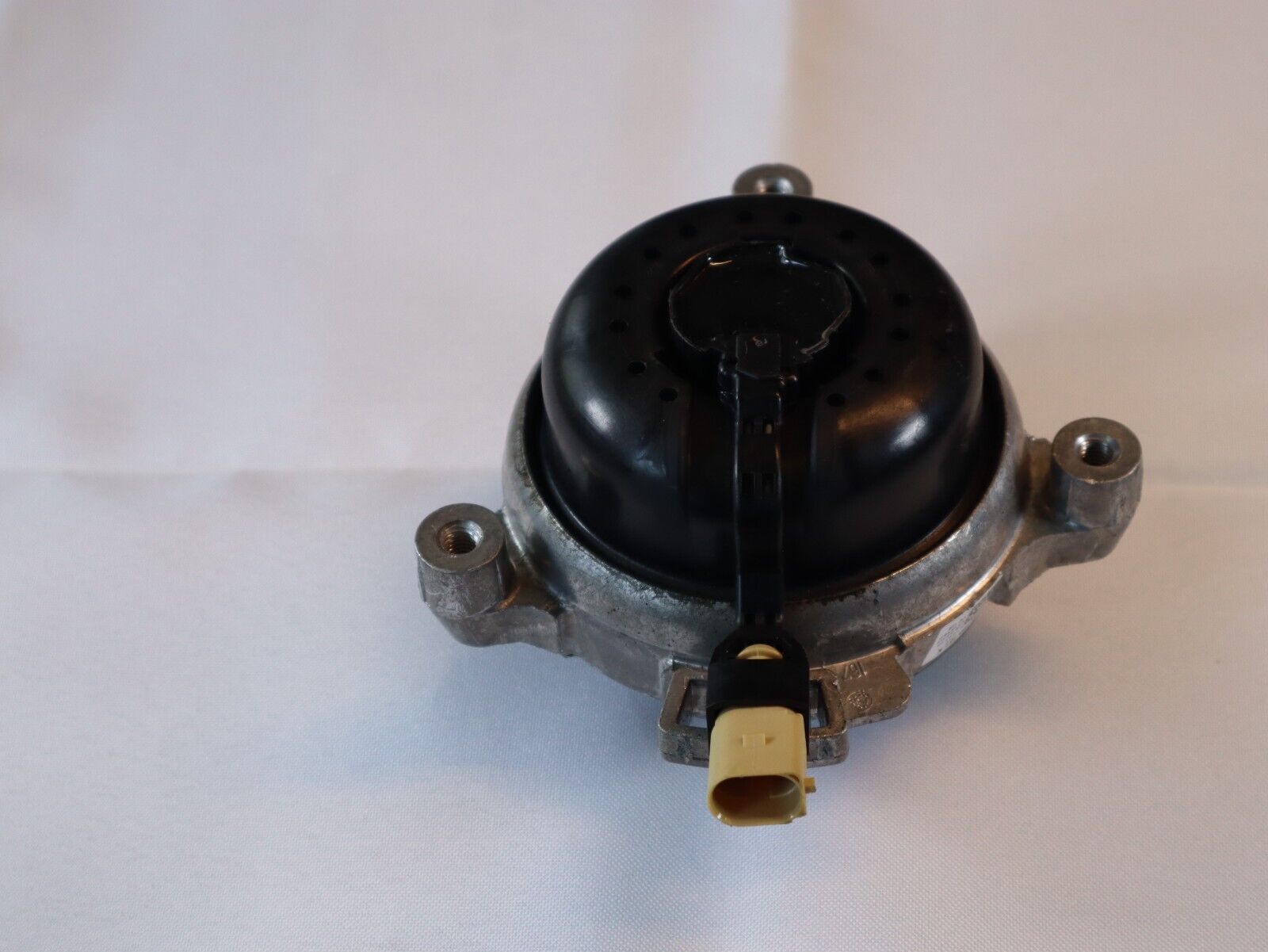 Amortiguador original Audi Q7 A8 4M VW Touareg CR metal de goma 4M0399151K izquierdo.