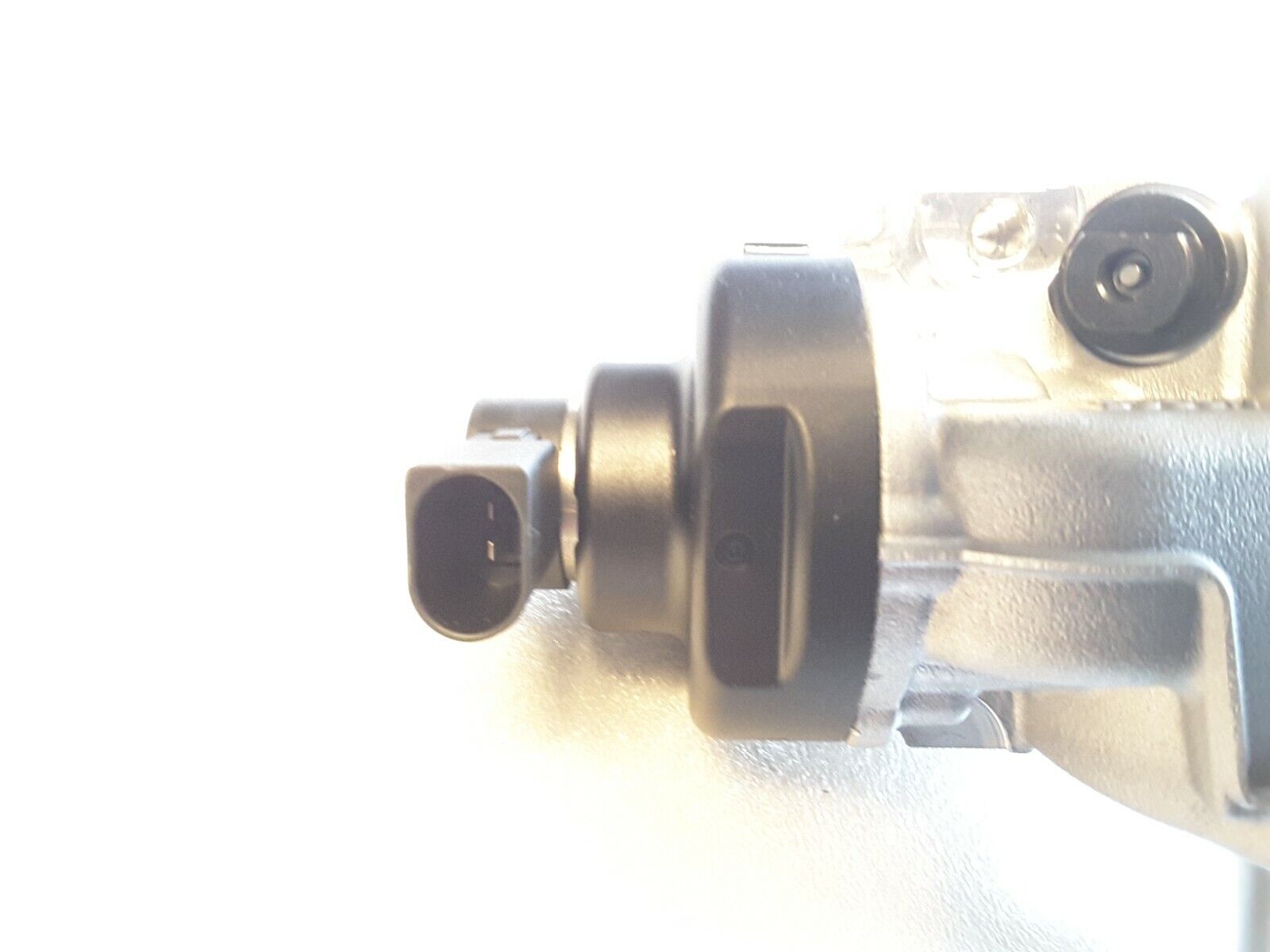 Bomba de inyección original VW, Skoda, Audi TDI 05L130755, Bosch 0 445 010 790 NUEVA.