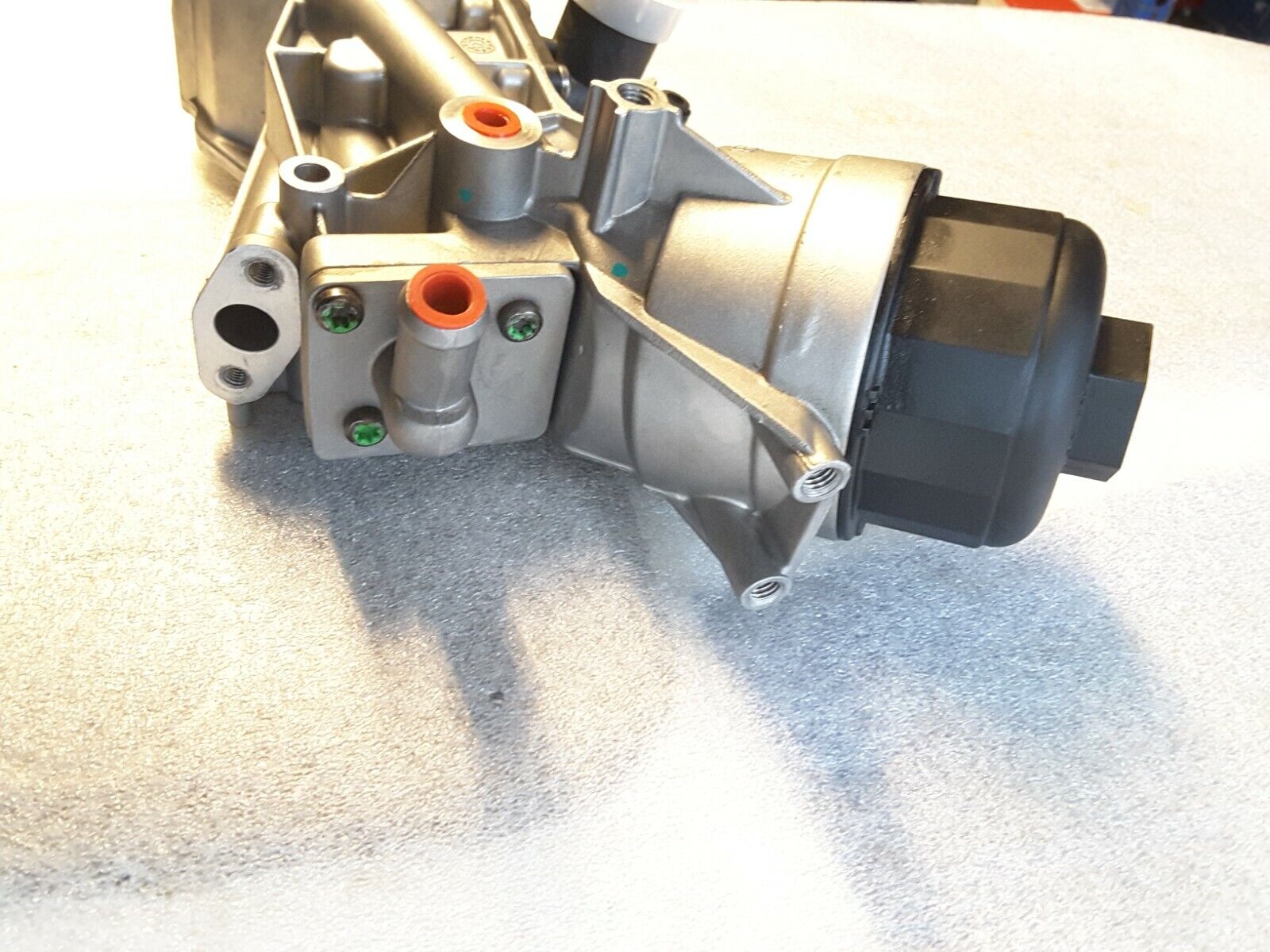 Enfriador de aceite de motor original UFI Calidad 55238293 para OPEL CORSA S07 CDTI NUEVO