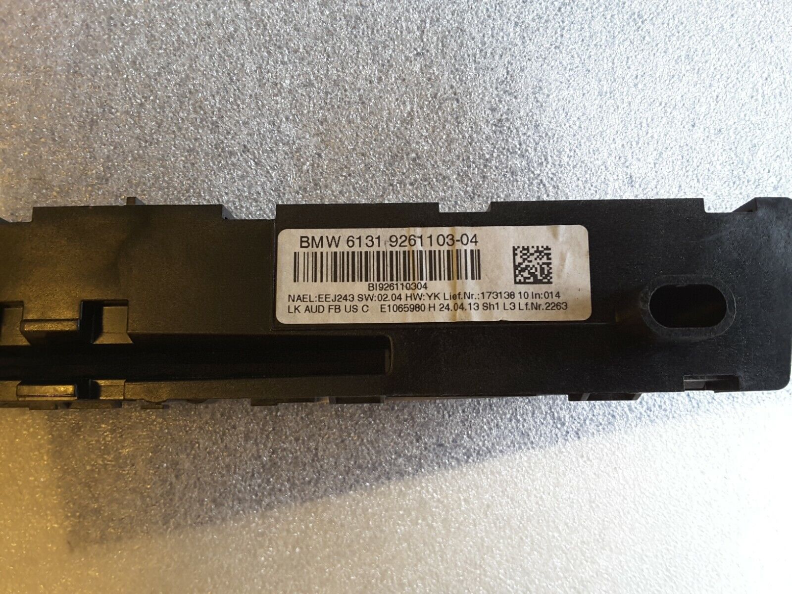 Cuadro radiomando FBM Original BMW F20,F21,F22, F30,F31, F32, F34,F35, F36 Nuevo.
