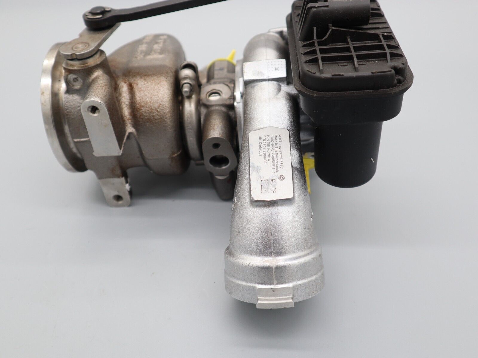 Turbocompresor completo Original VW Golf 7 VII 1.5 TSi 05E145701A Nuevo