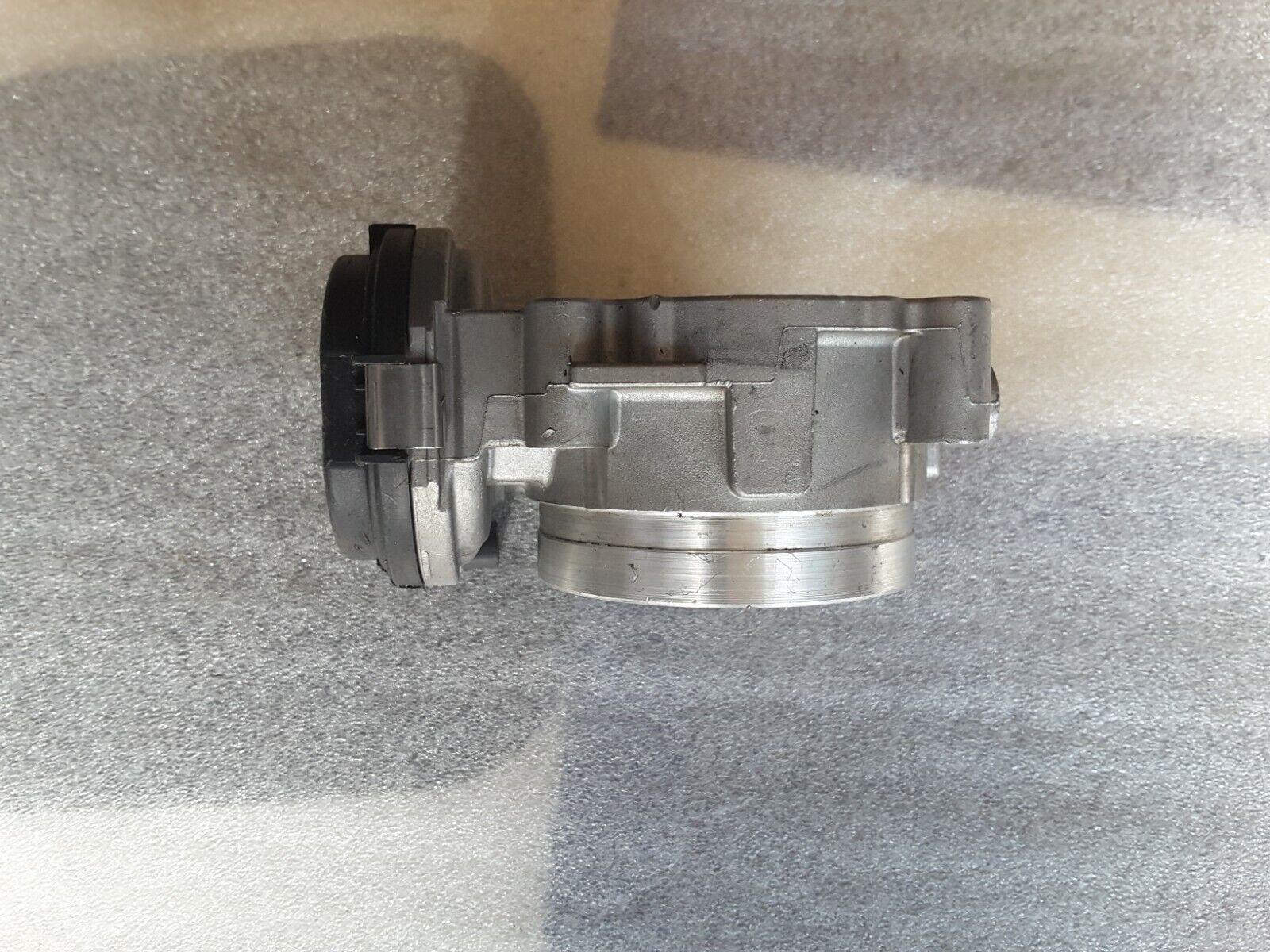 Válvula de mariposa Original Mercedes A2761410125 C350, E350, ML350 NUEVA.