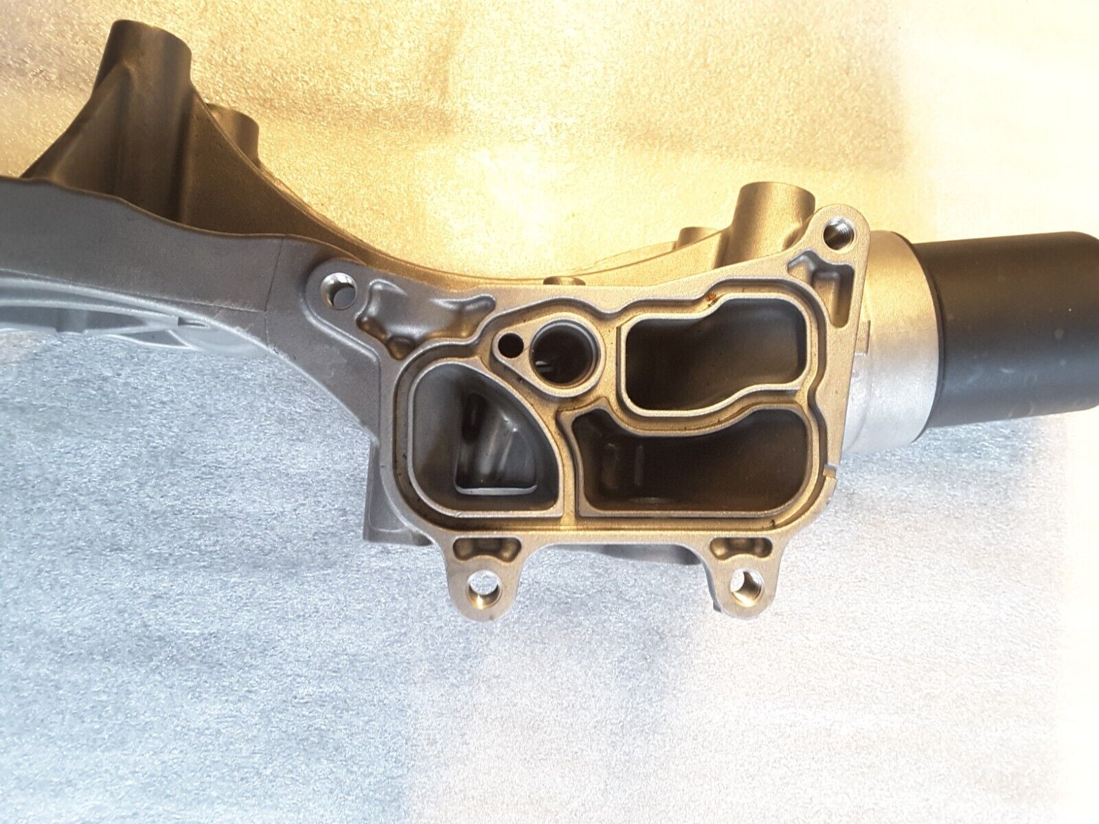 Ölfiltergehäuse Original Audi Q3, 06K903143 8U 2.0 TFSI, A4 B7 2,0 TFSI