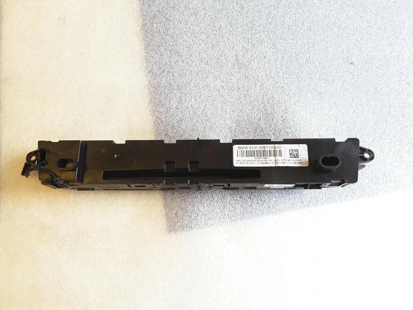 Cuadro radiomando FBM Original BMW F20,F21,F22, F30,F31, F32, F34,F35, F36 Nuevo.