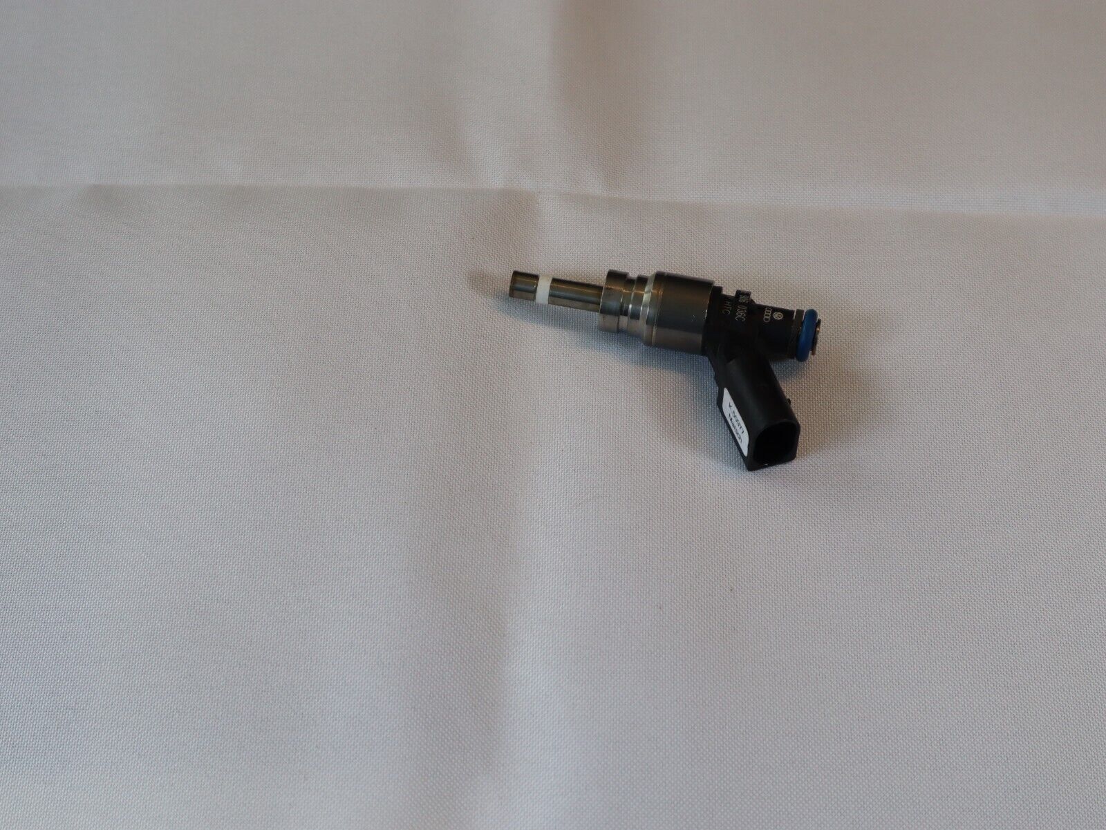 Einspritzventil Einspritzdüse original Audi A6 C6 4F 2.8 FSI V6 A8 3. 06E906036E