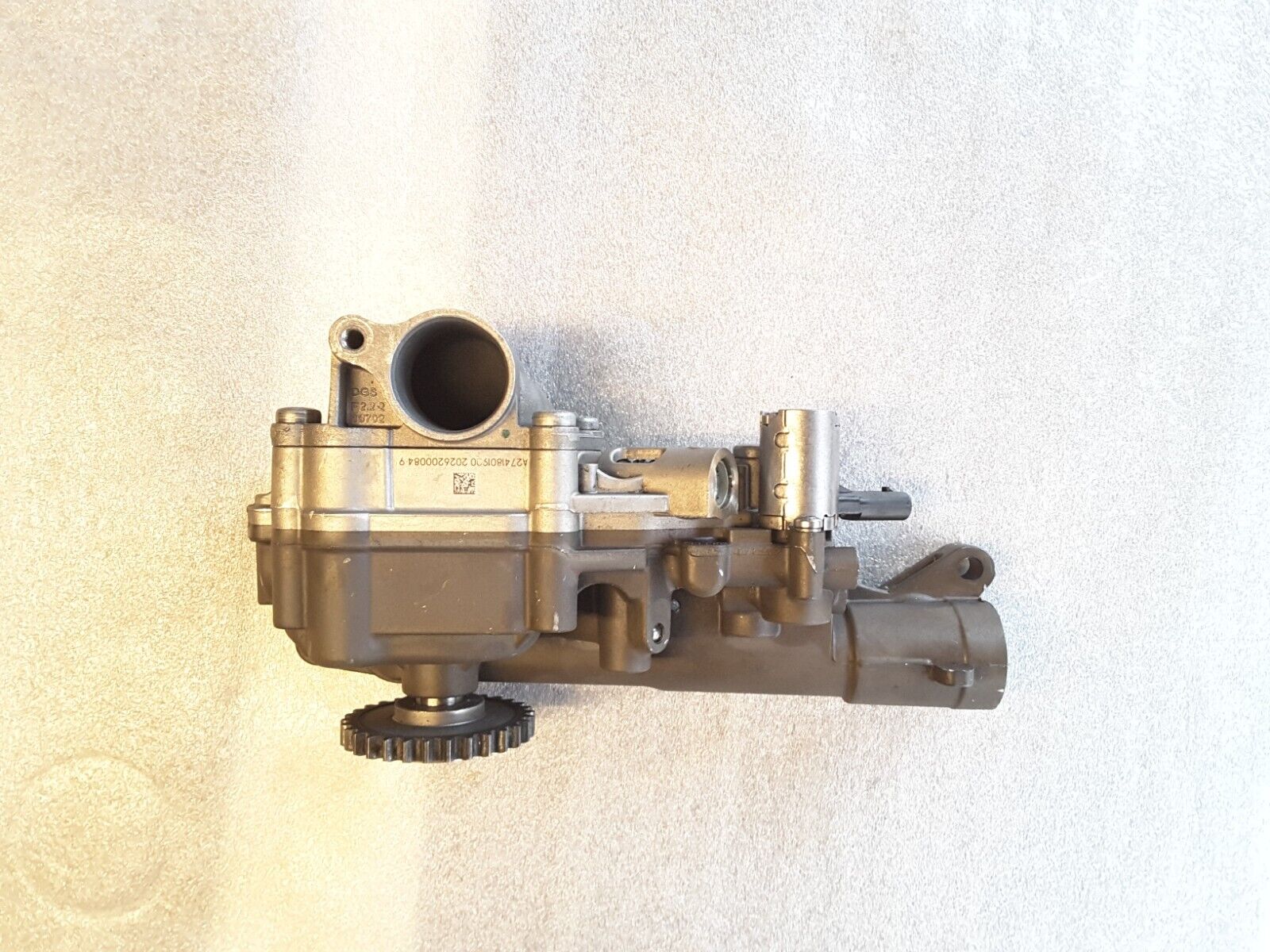 Ölpumpe Original Mercedes W176 A180 R2701810701, A2741801900