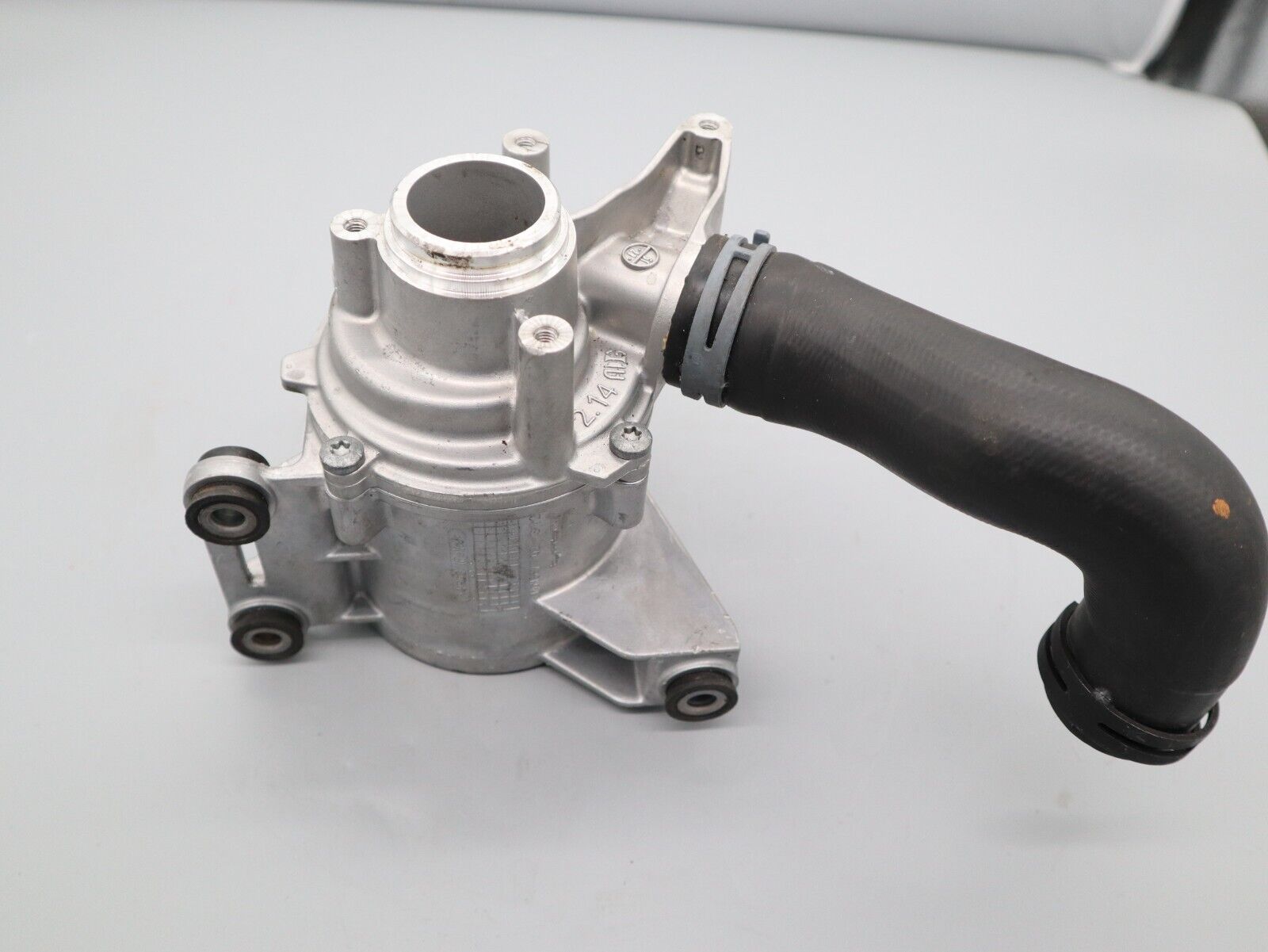 Wasserpumpe mit Thermostat Original Mercedes Benz W205, W213, W238, W177 M264 2.0 Neu