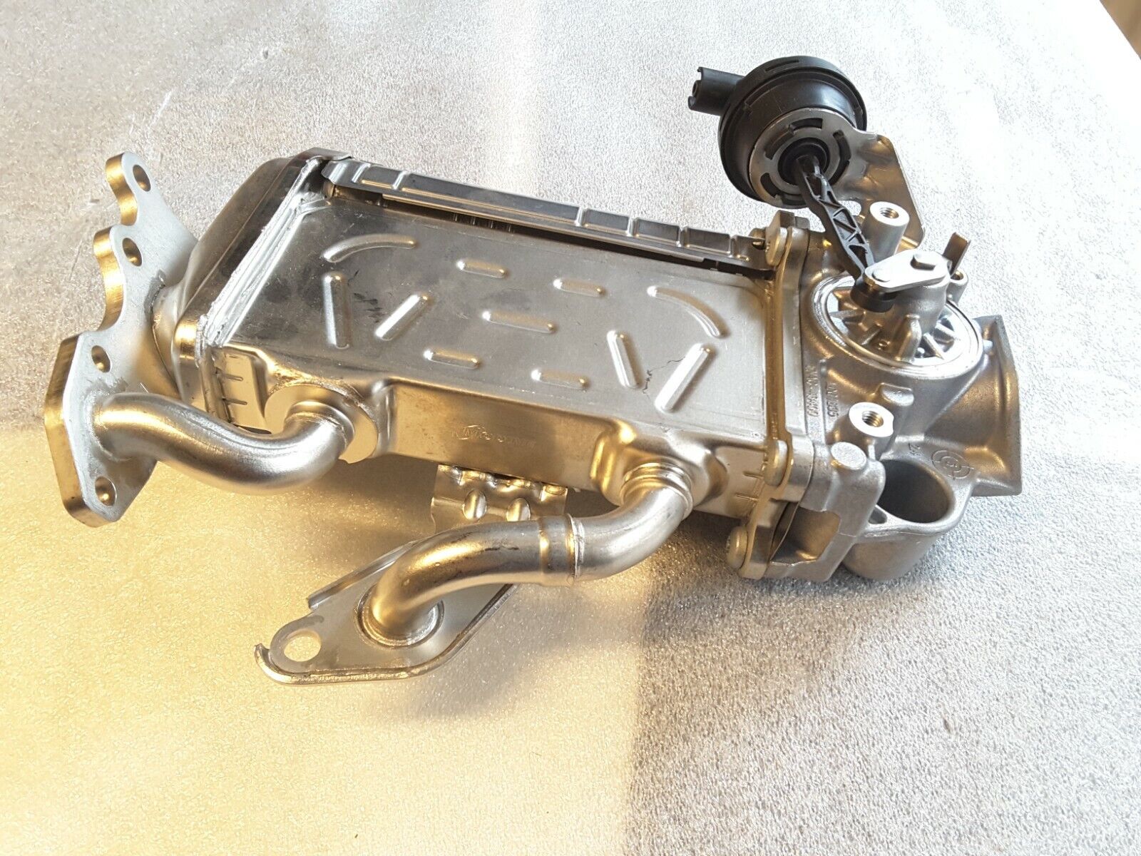 Abgaskühler AGR Kühler Original Mercedes A6541400075 Sprinter Neu.