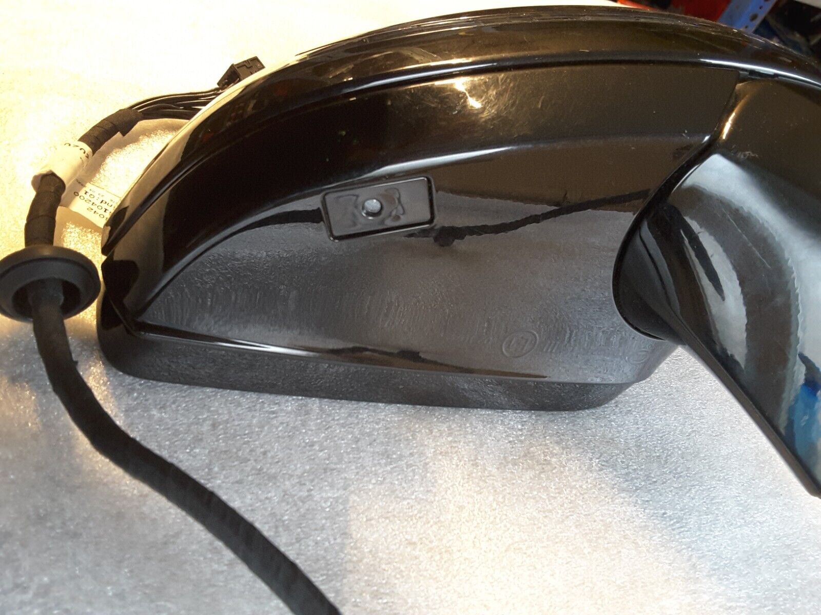 Seitenspiegel Original Mercedes R231 SL550 SL450 Beifahrertür Rechts A2318104200