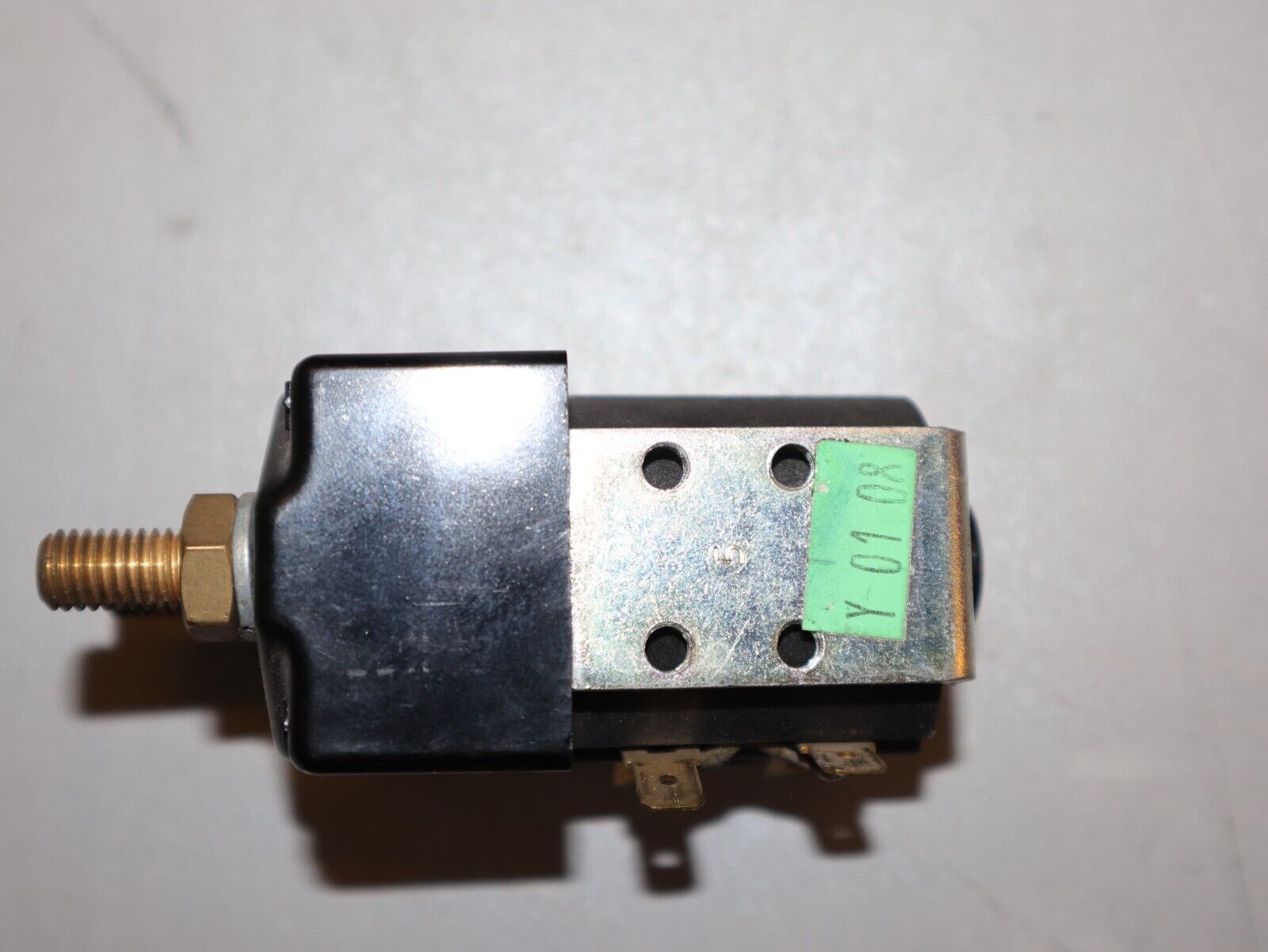 Linde 7915692512 24V CO Schütz Gabelstapler Neu