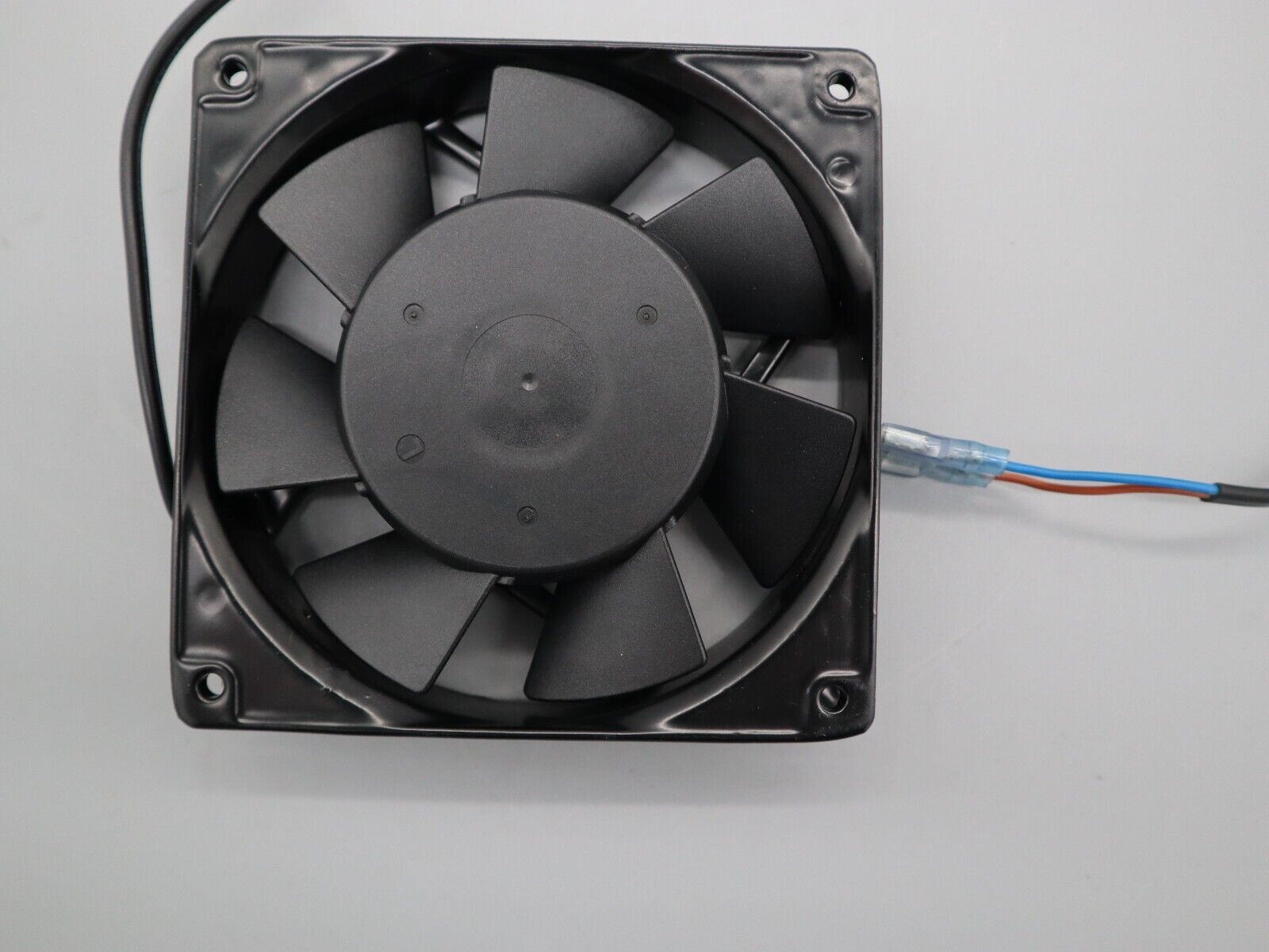 Ruilian Science Fans AC-Lüfter RAL 1225B1 axial 220-240 VAC 0.05A NEU