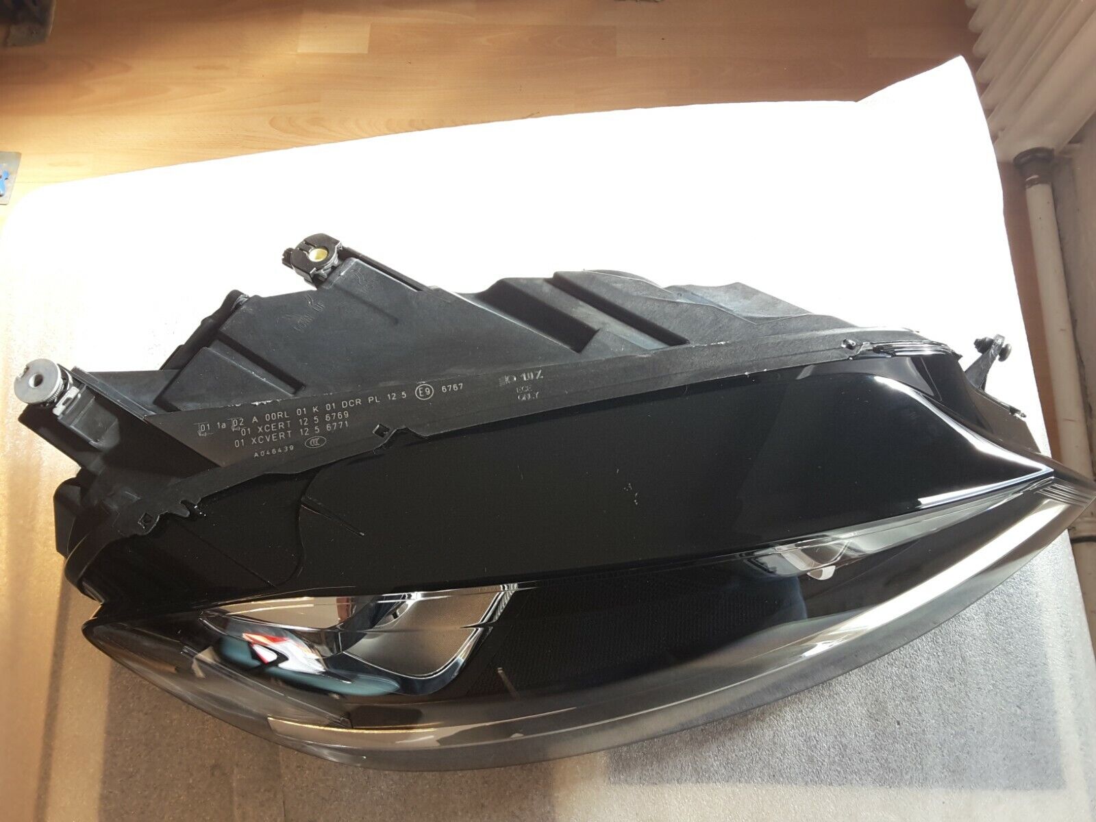 Xenonscheinwerfer Original VW Golf Rechts 5G1941032 Neu