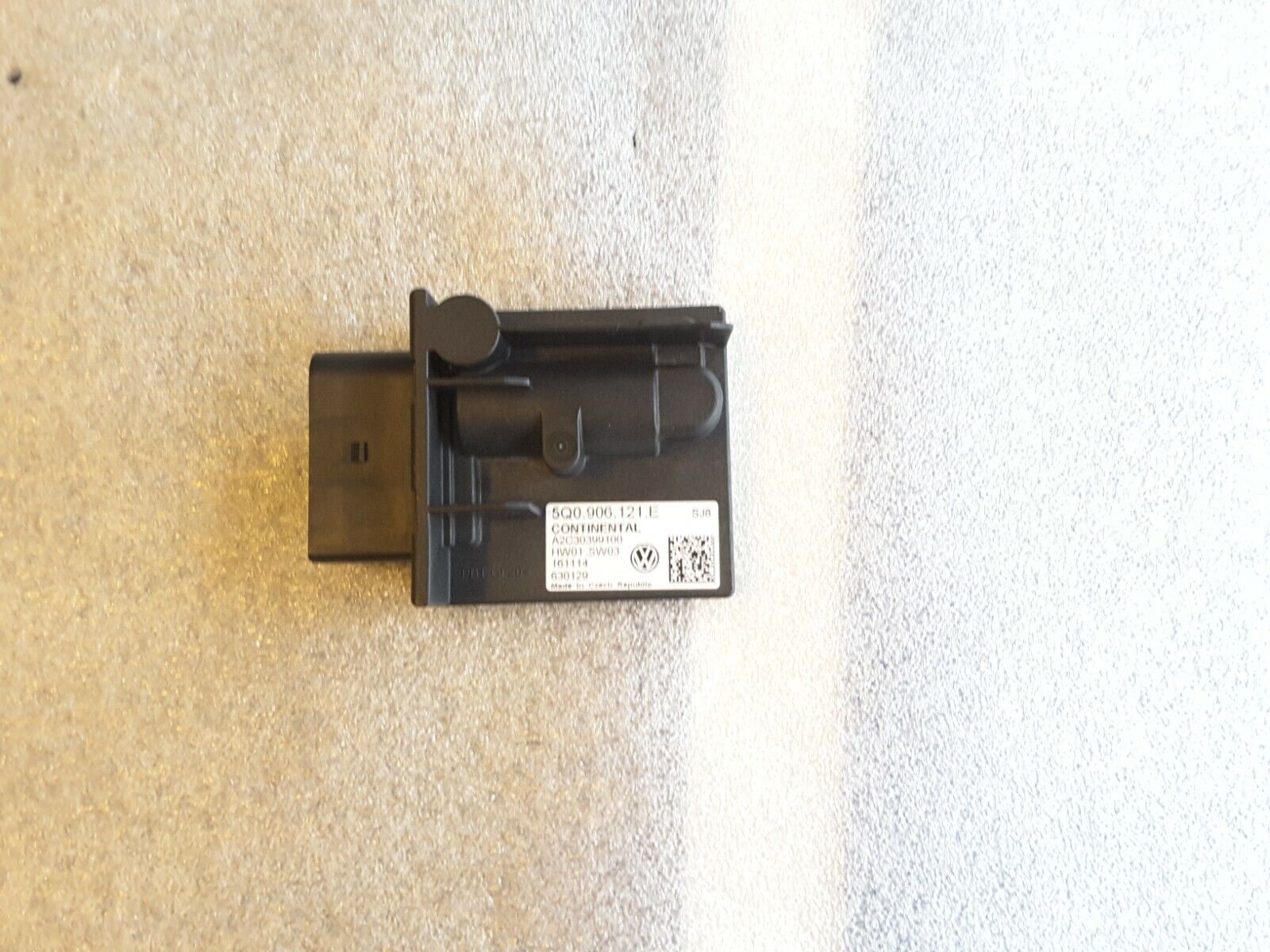 Unidad de control de bomba de combustible VW Golf Sportsvan 1.6 TDI 5Q0906121E Nuevo