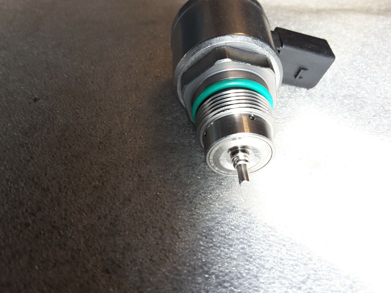 Válvula reguladora de presión original VW, Audi 1.6 2.0 TDI CRV CRL 04L130764C 04L130764D nuevo