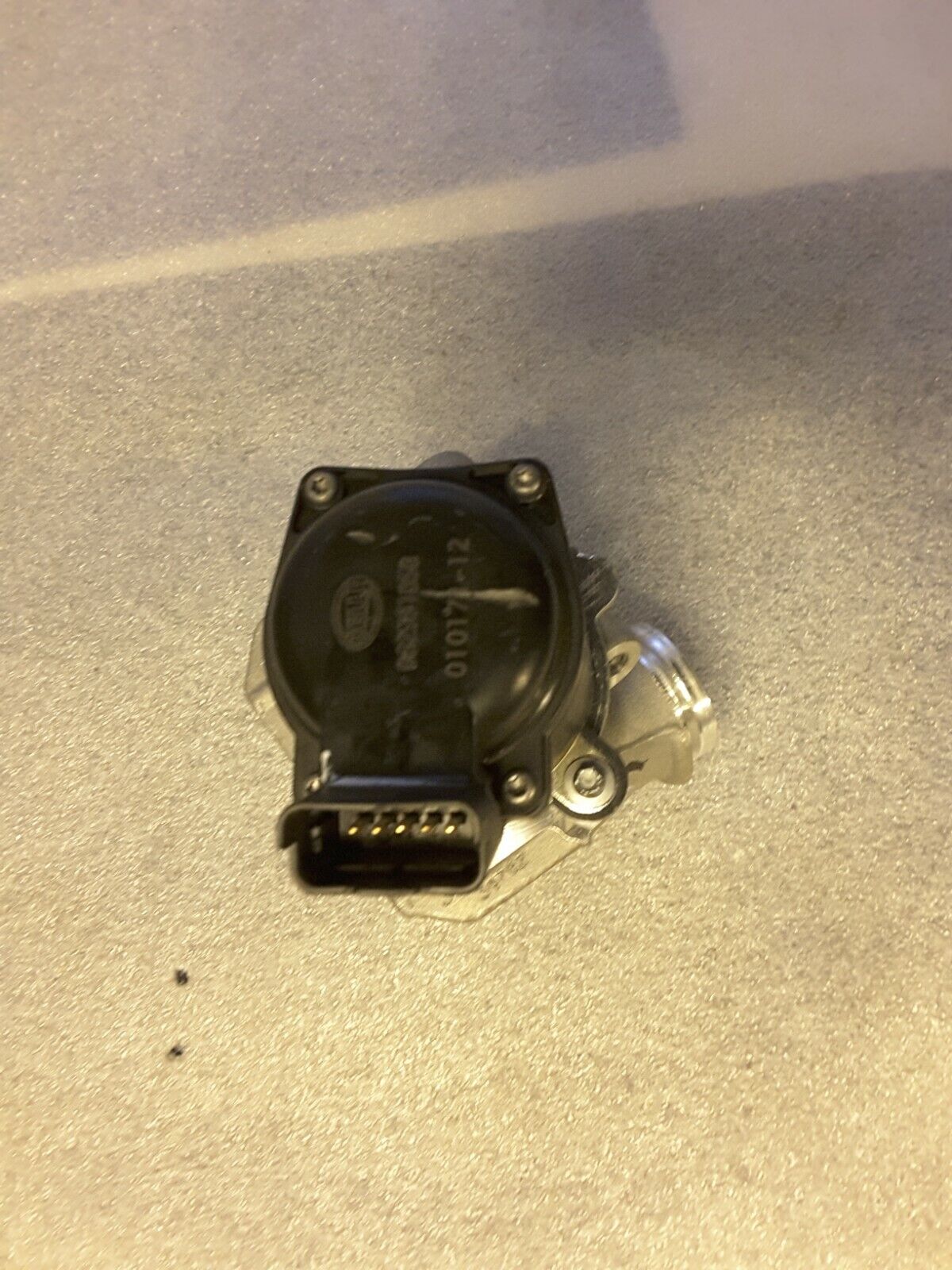 AGR Ventil Abgasrückführventil Original HELLA 6NU010171-121, 010171-12 Neu.