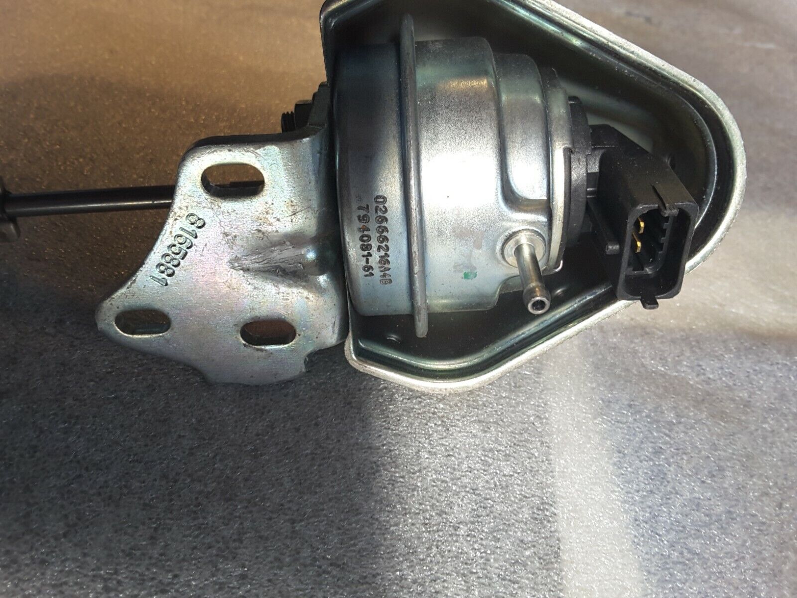 Sensor de presión del turbo control original Garrett 794081-61 nuevo