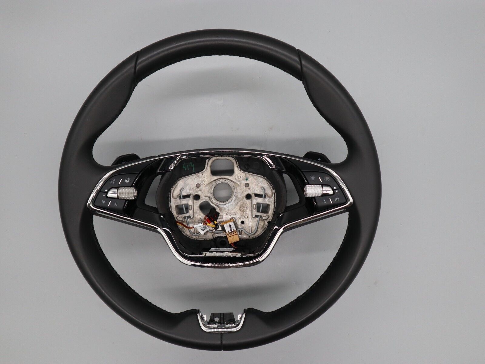 Volante multifunción original Skoda Octavia IV 5E3 con calefacción 5E3419093AT.