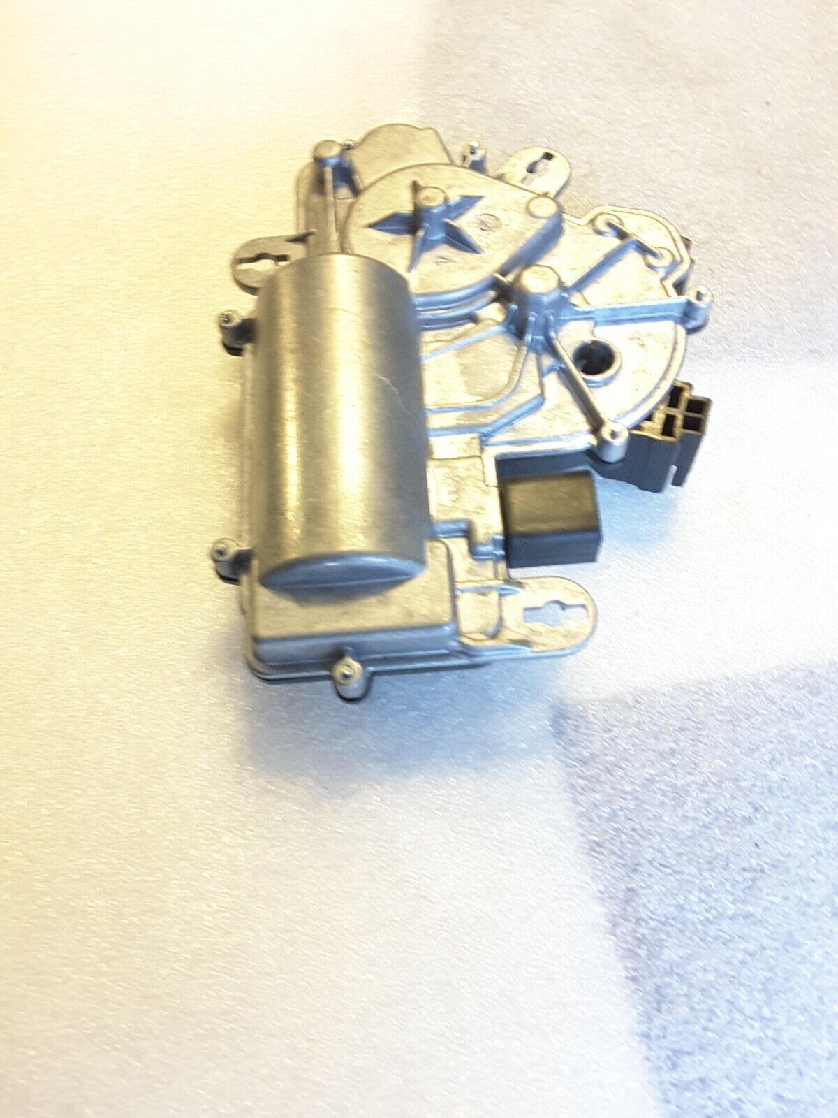 Stellmotor Elektrische Zuziehilfe Heckklappe Original Audi VW Touran 5TA827887A