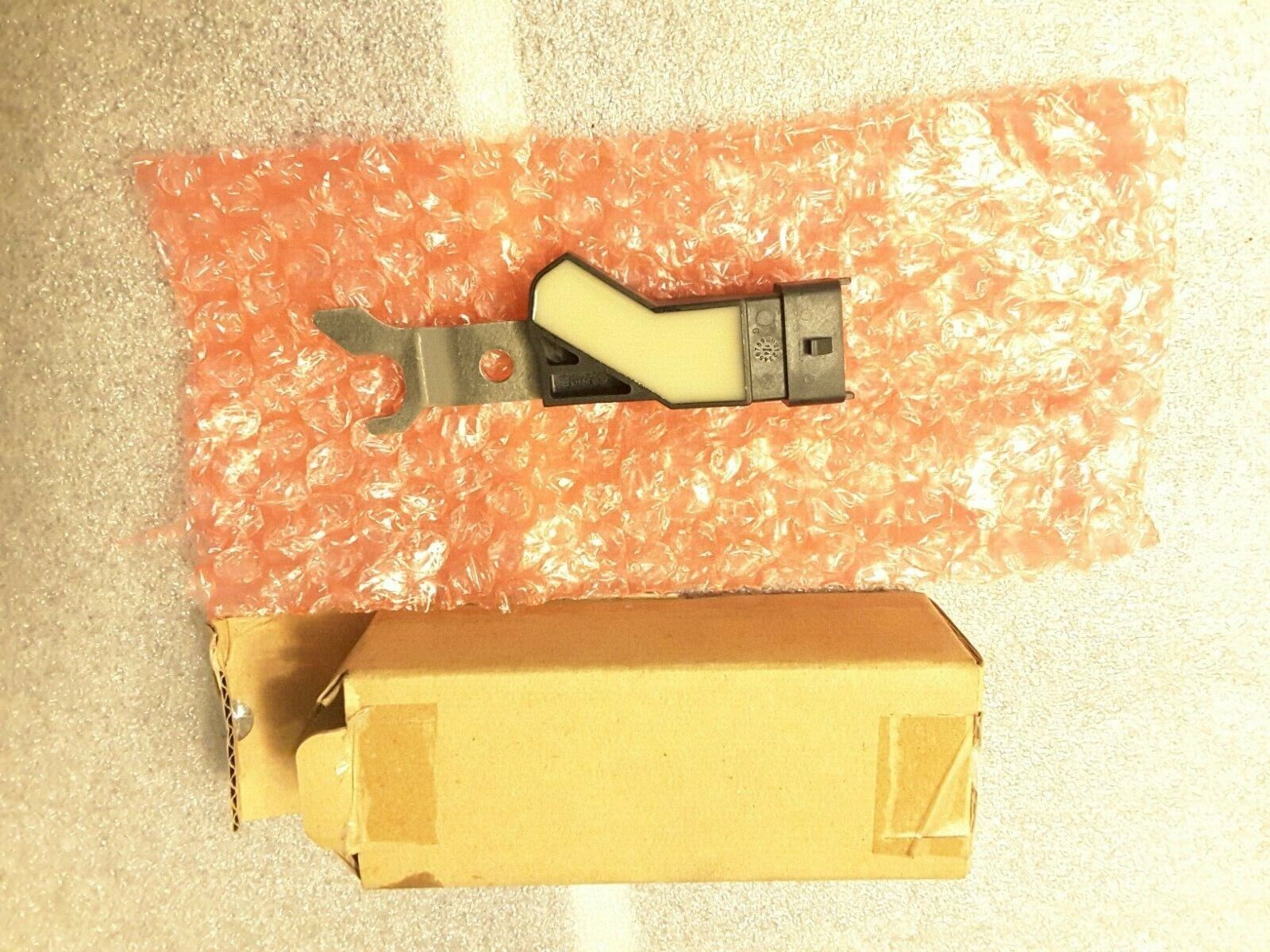 Sensor de posición del árbol de levas original Opel 93176039, 6238939 Nuevo