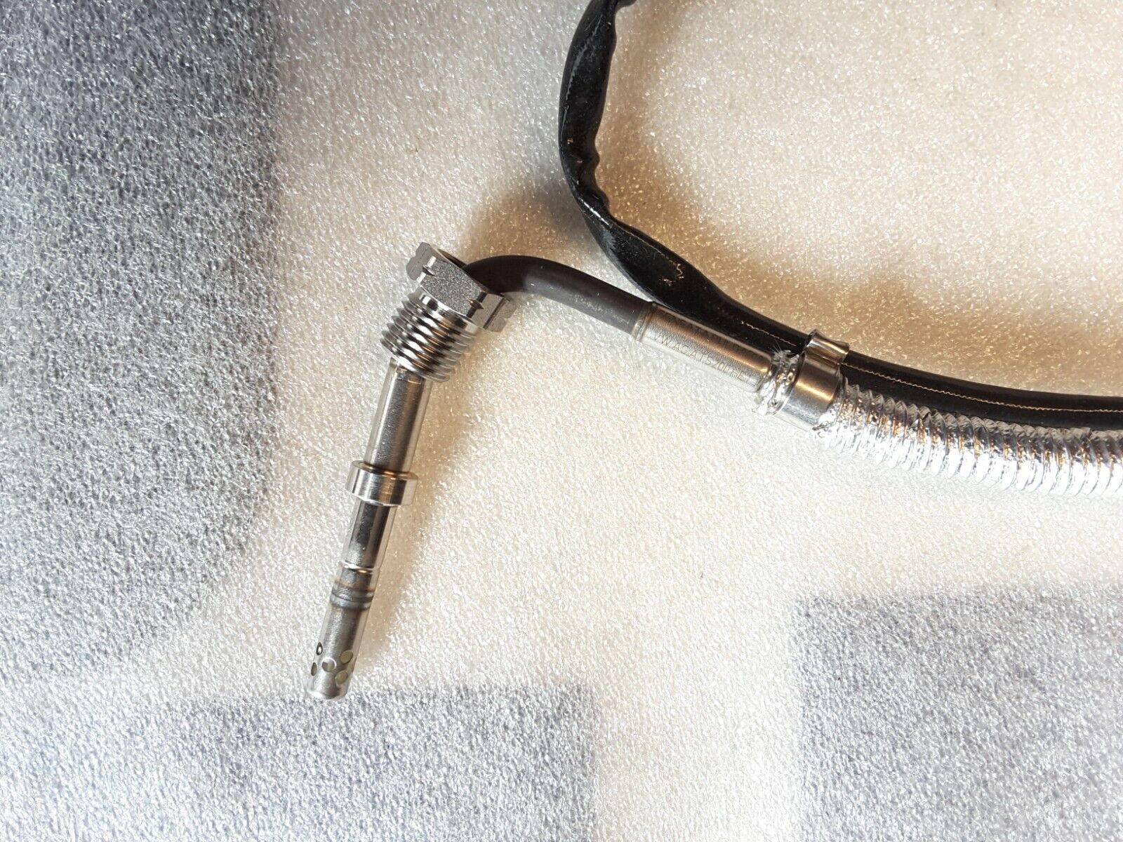 Abgastempreaturfühler Lambdasonde Original VW, Audi TDI 059906088DE NEU.