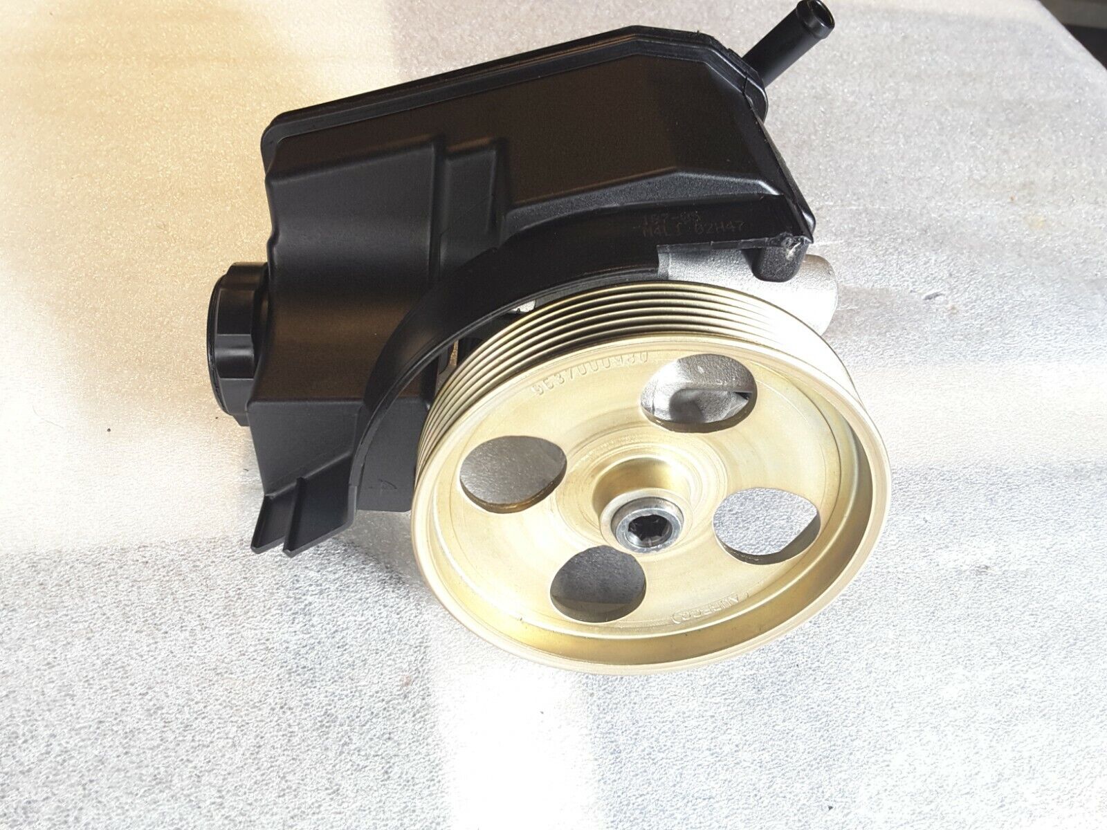 Hydraulikpumpe Servolenkung Servopumpe Original Citroën/Peugeot 4007.AQ NEU.