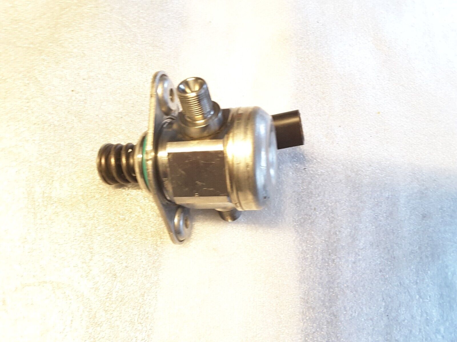 Bomba de inyección de combustible Mercedes C257 CLS53 AMG EQ 2019 RHD A2560701100.