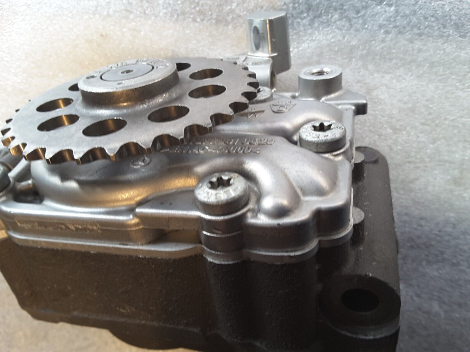 Bomba de aceite original Mercedes Benz W207 E350 R350 S400 SLK350, R2781810620