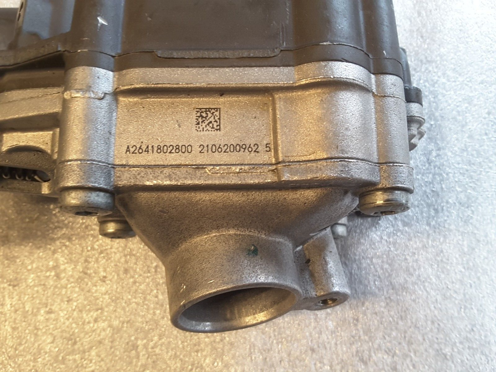 Bomba de aceite original Mercedes Benz A2641802800 NUEVO