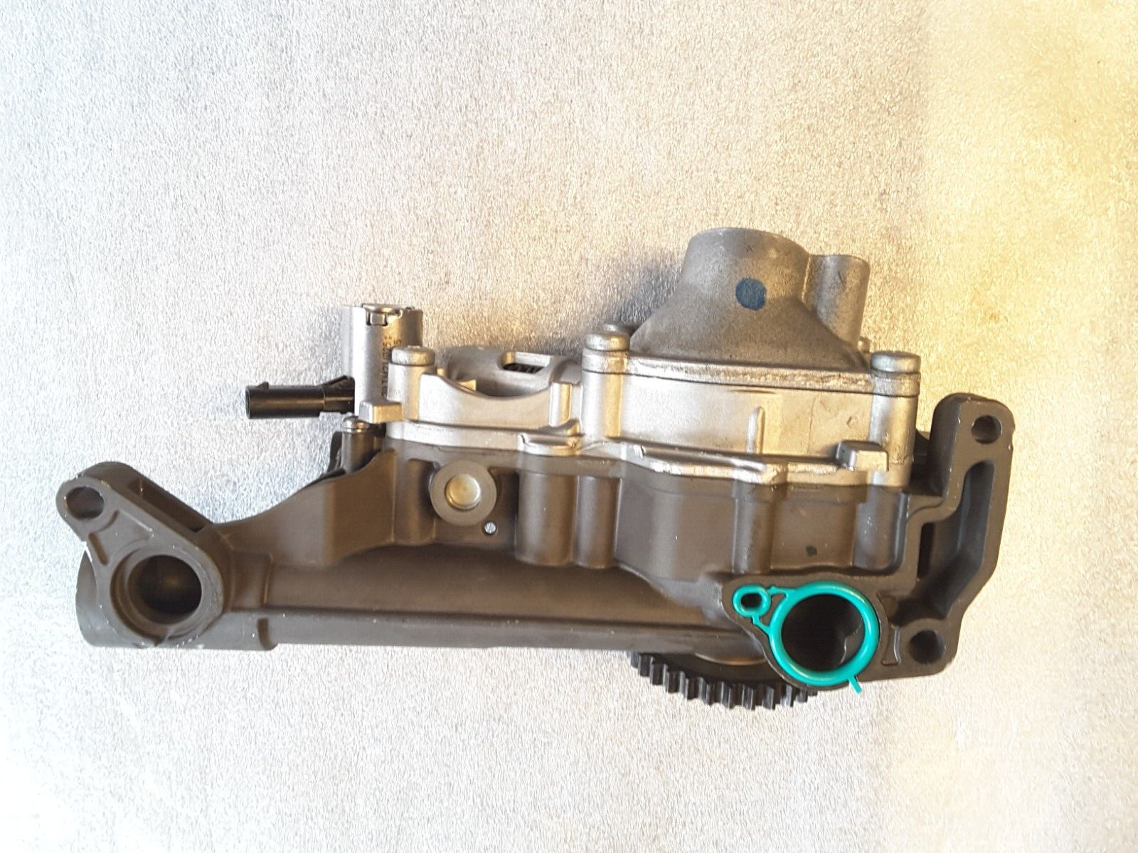 Bomba de aceite original Mercedes Benz A2641802800 NUEVO