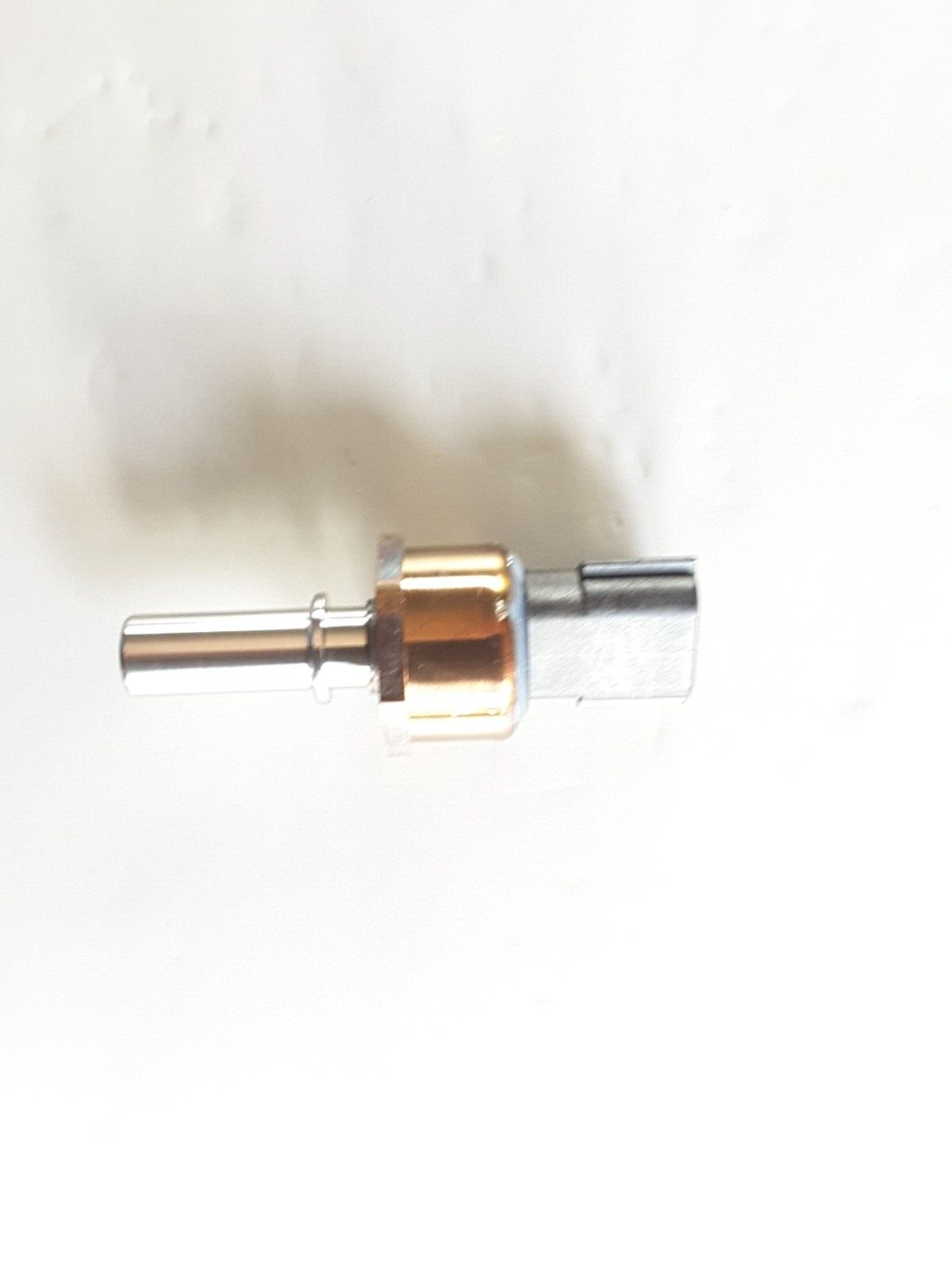 Sensor de presión de combustible, válvula reguladora Original Renault Koleos 166398000R.