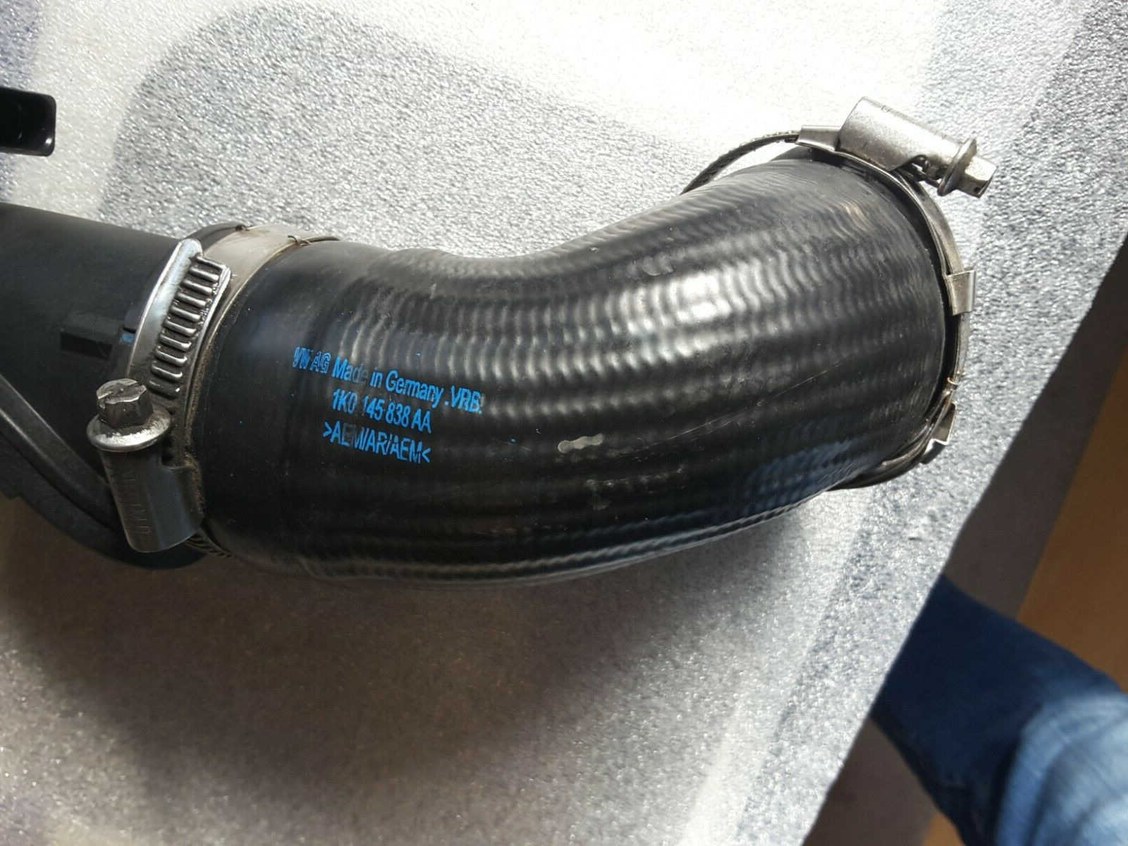 Tubo de presión con sensor 2.0 TDI para VW Tiguan 5N, Passat B6, Golf 6 VI, Audi A3 8P, TT.