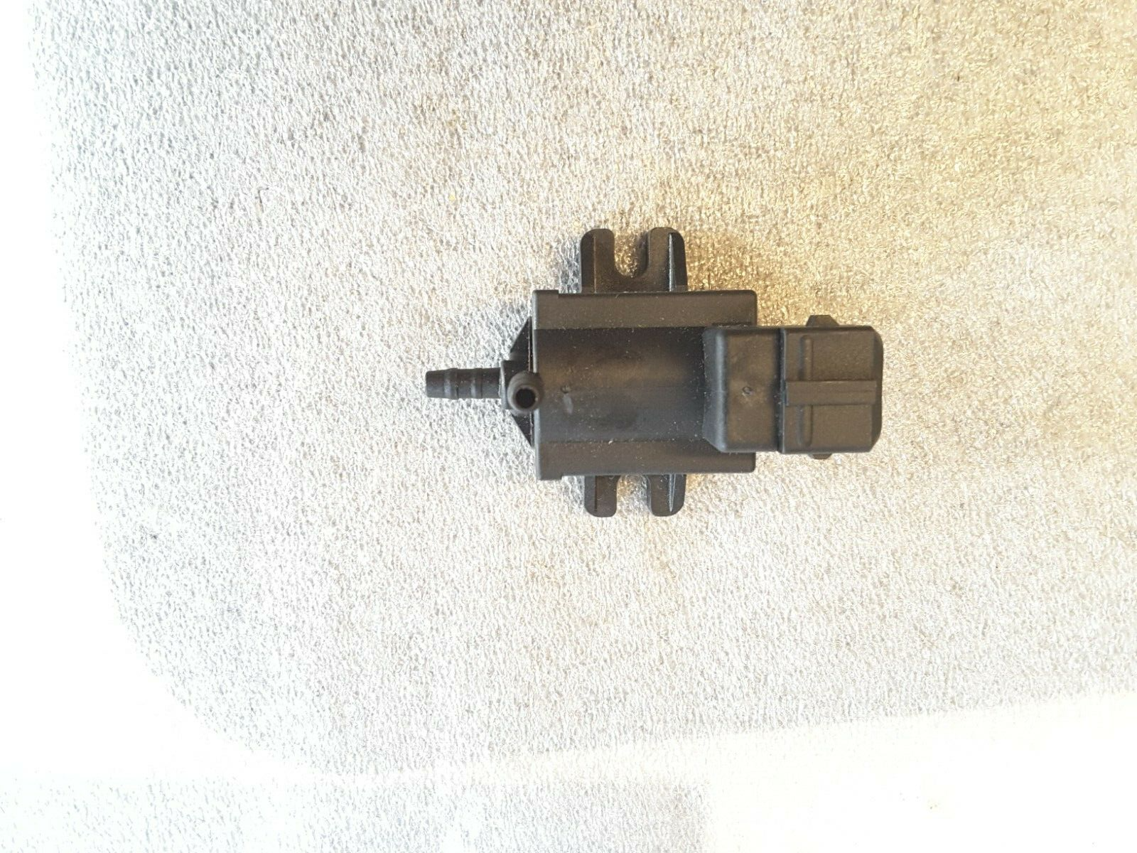 Válvula magnética de presión AGR Original Opel Astra G H, AUDI-VW A3 TT Leon Golf