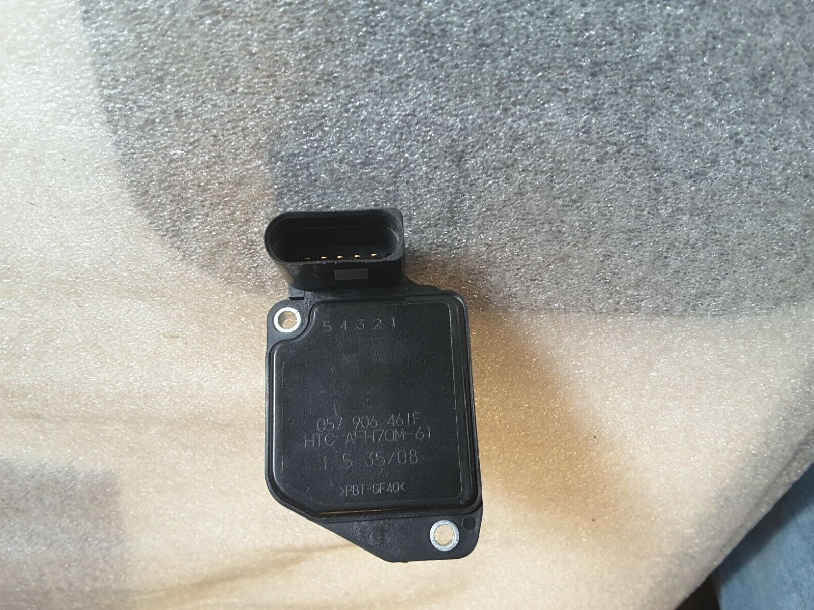 Luftmassenmesser Original HITACHI 057906461F, 2505071 für AUDI NEU.