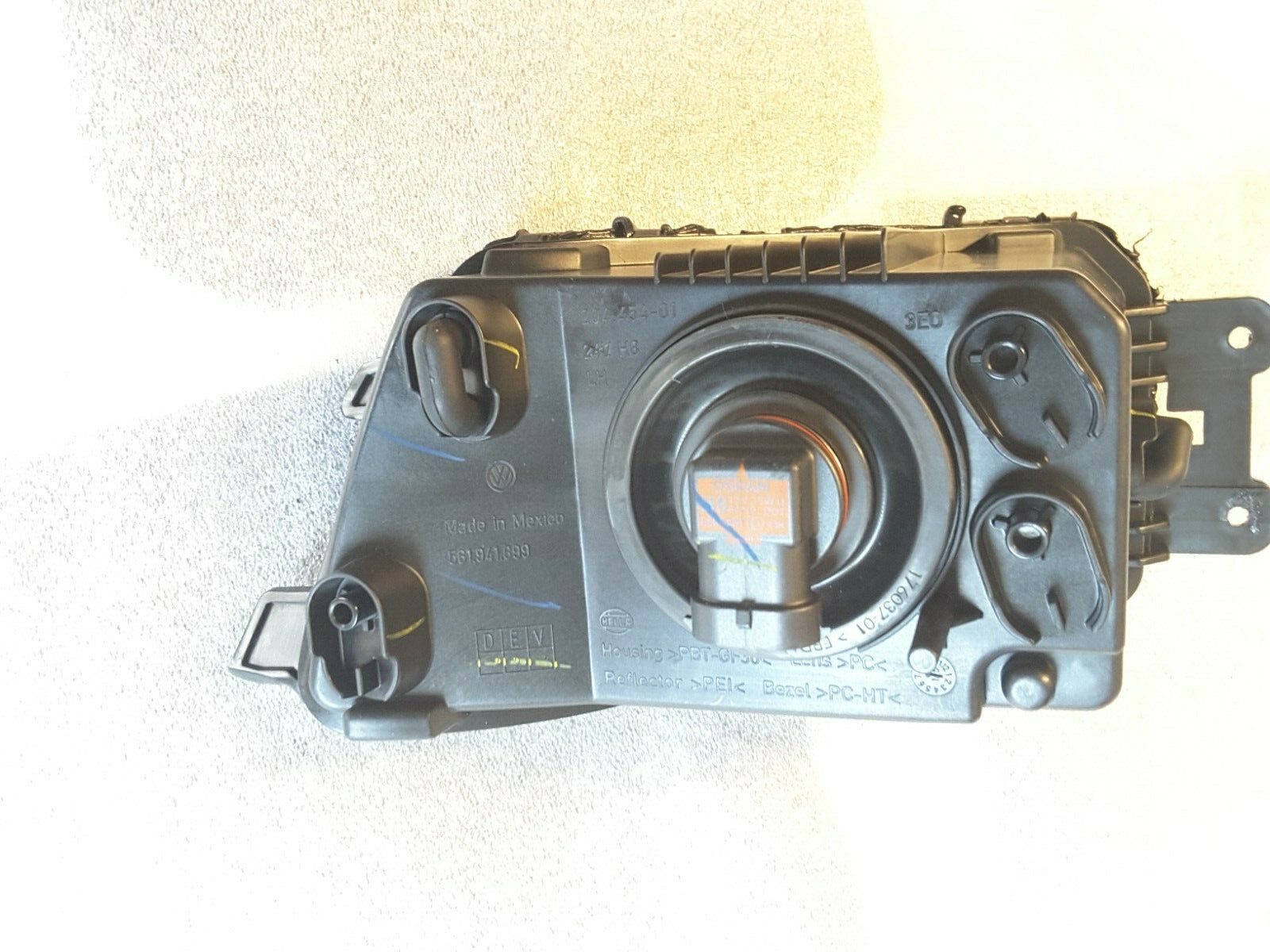 Faros antiniebla izquierdo original VW Passat USA 561941699A 561941699C