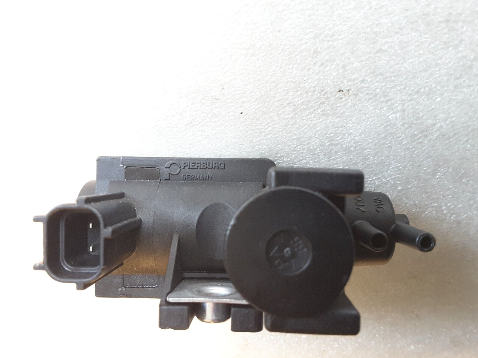 Unterdruckventil Original Toyota Pierburg 7.00513.16, 70051316, 25819-0W010 Neu