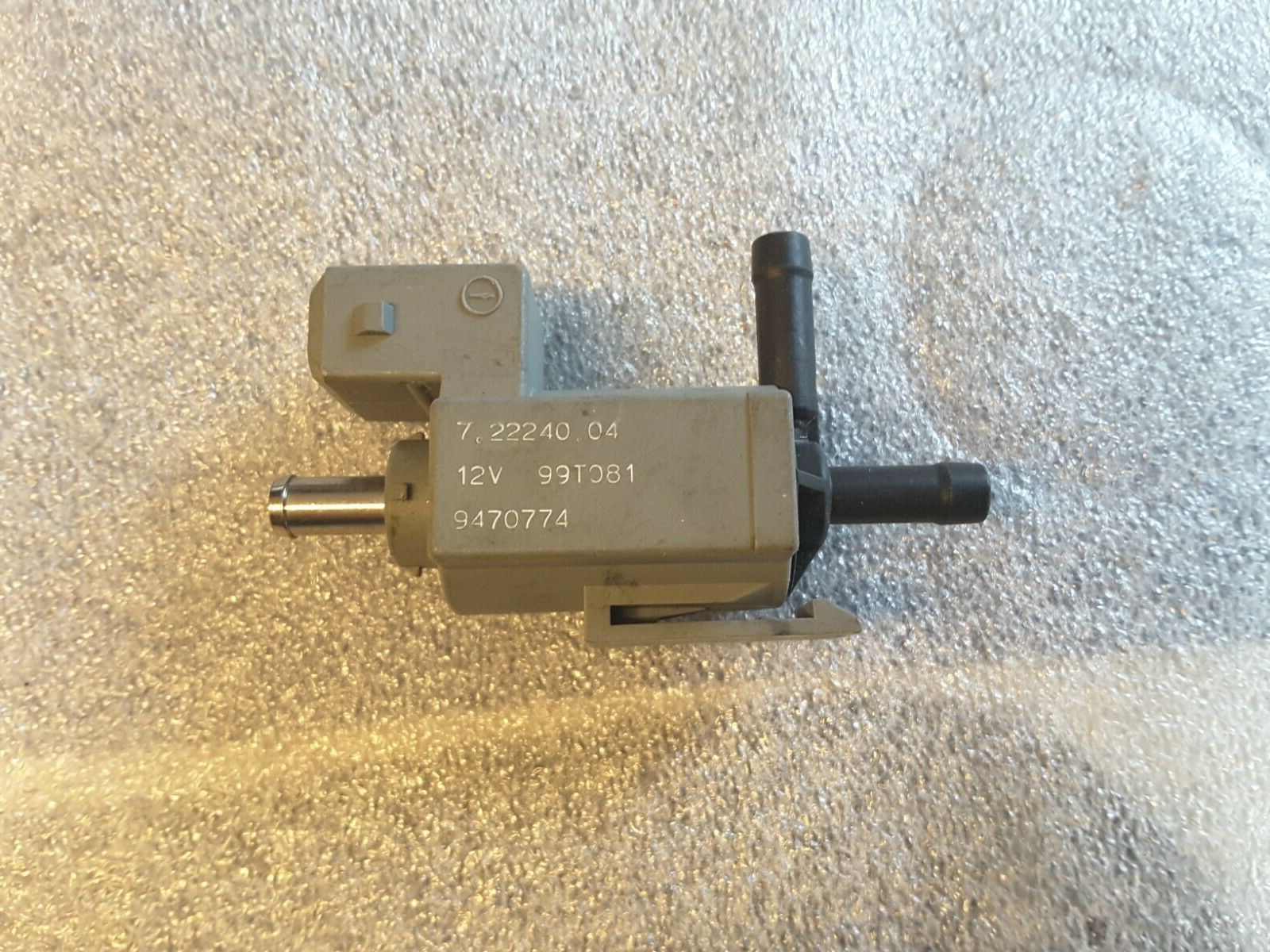 Válvula de control de presión de carga Original PIERBURG 7.22240.13.0 / 8627299 VOLVO Nuevo.