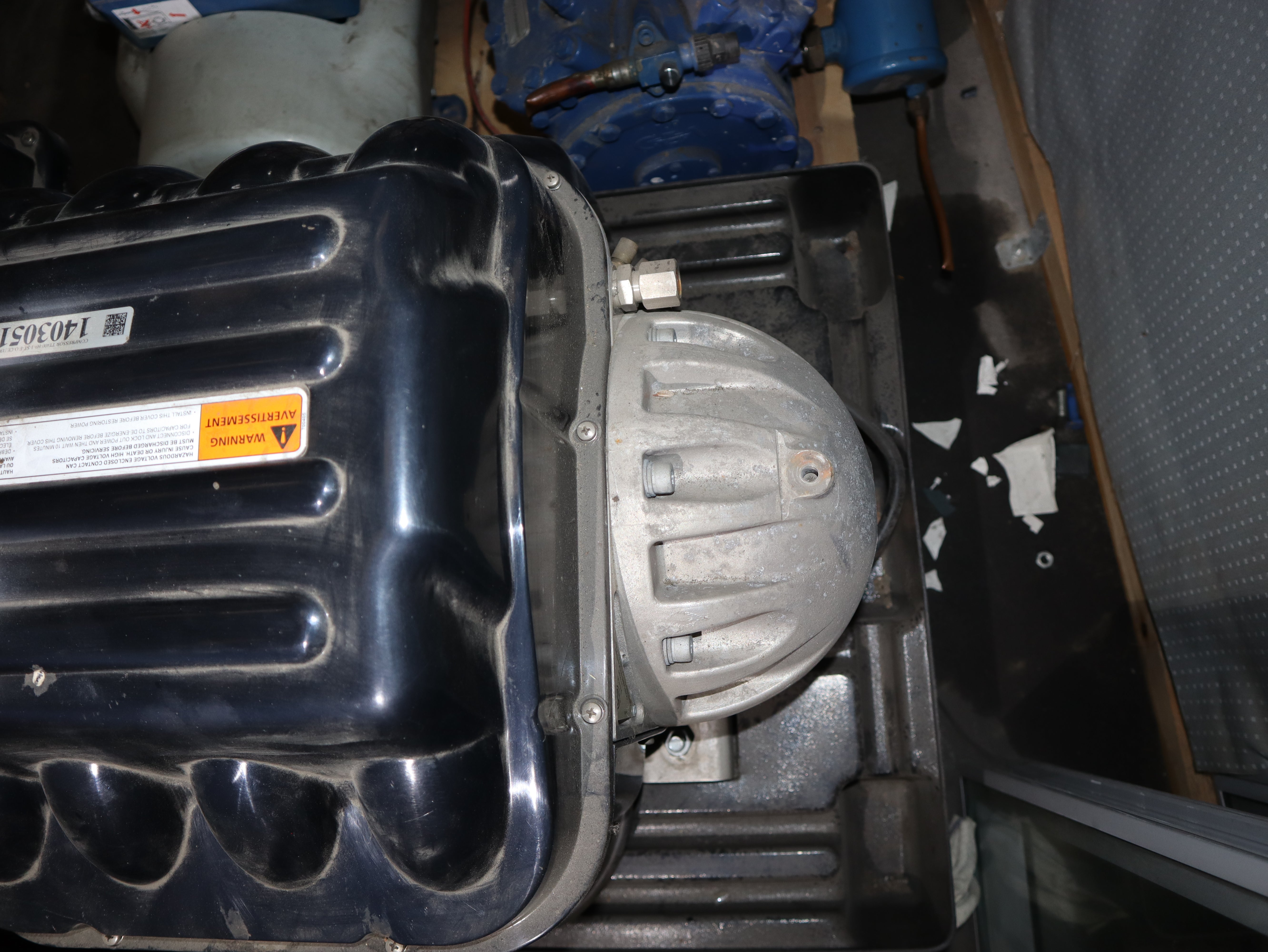 CFM190332 | Kompressor-Turbocor Danfoss TT400-H9-1-ST-E-0-CE Danfoss Turbocor