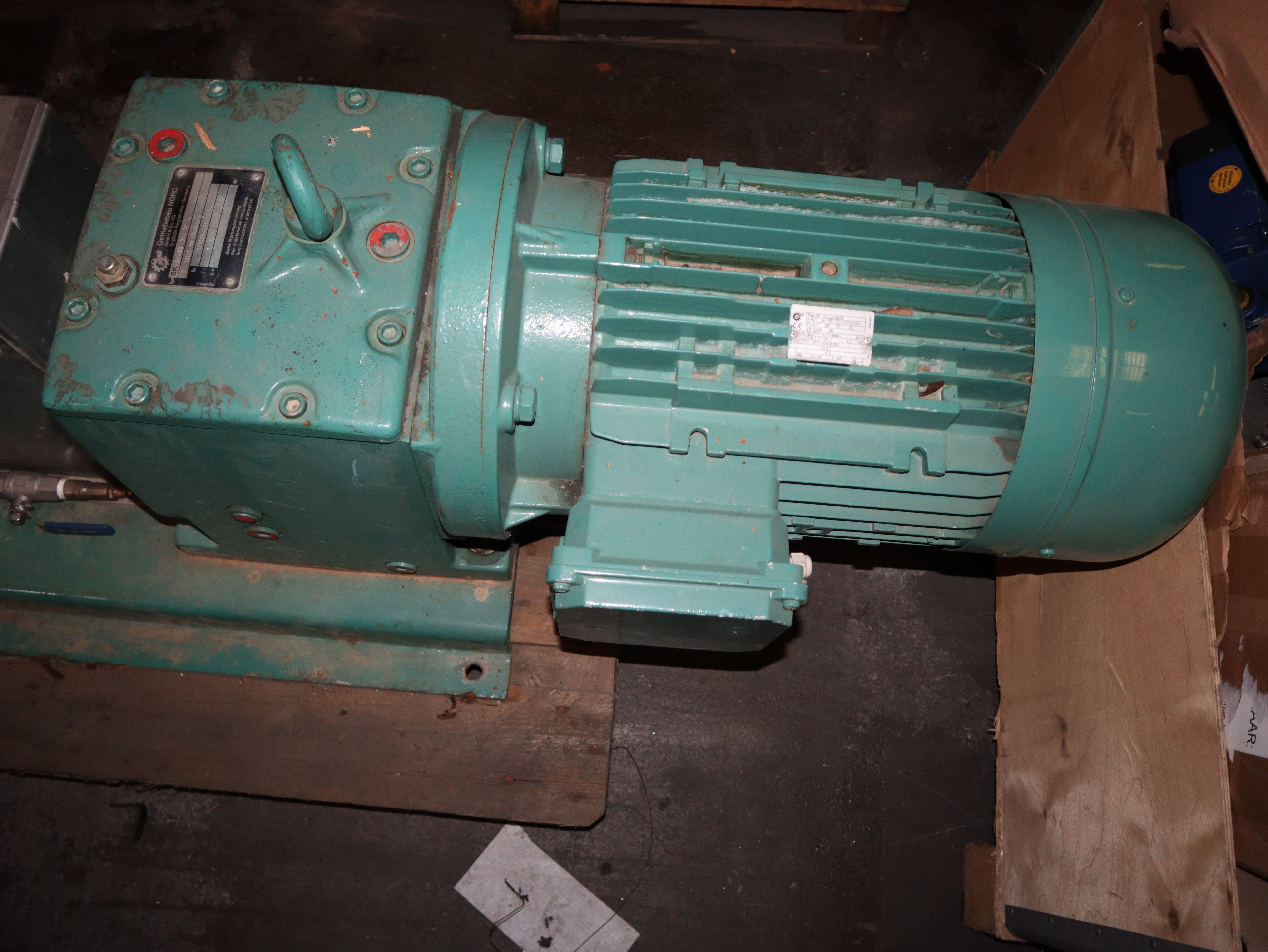 Wasserpumpe Nettzsch Mohnpumpen mit Nord Getriebebau SK 62-180 LX/4 IF