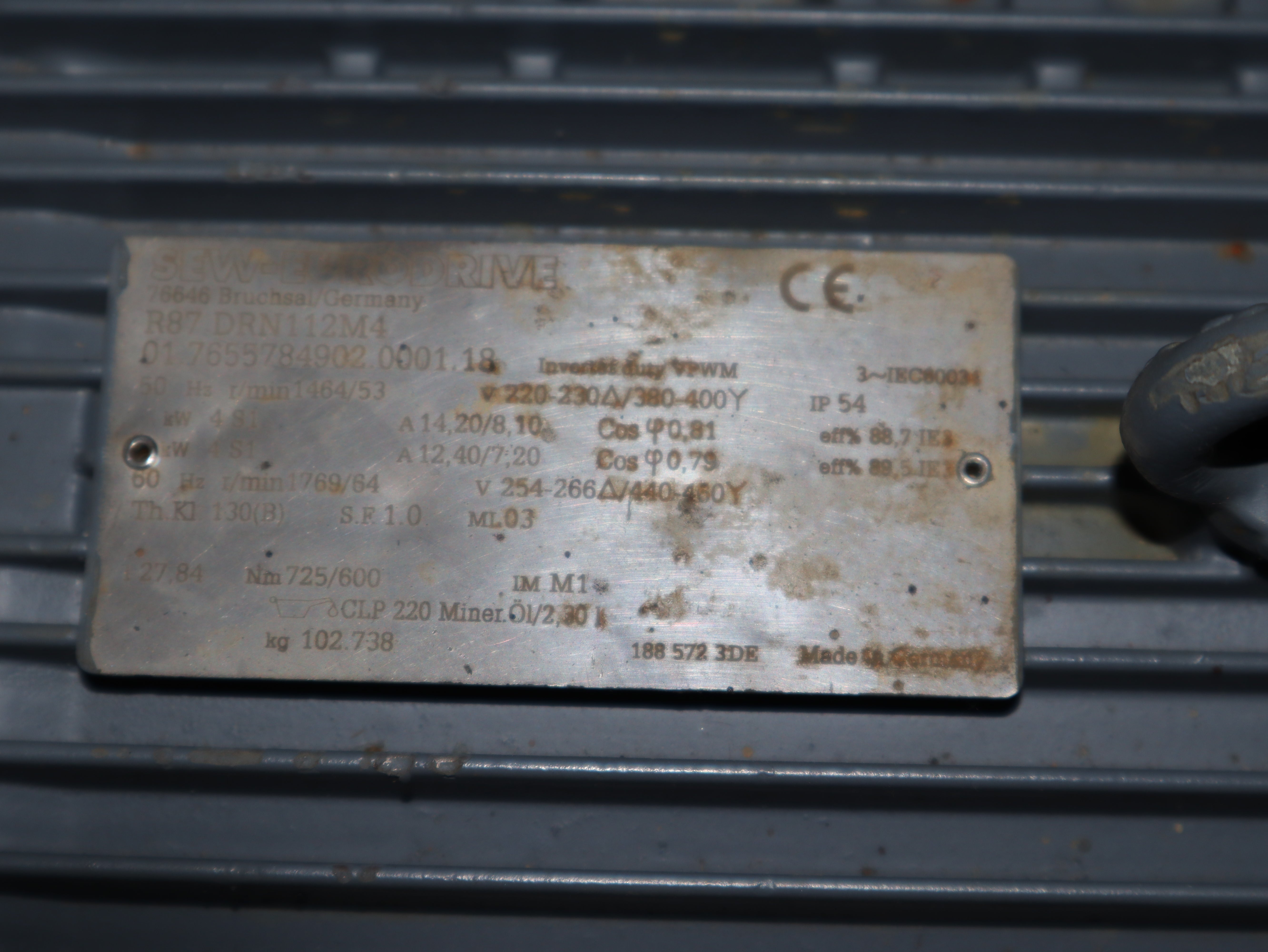 SEW Eurodrive R87DRN112M4, KW 4 S1, 50 Hz, r/min 1464/53 Neu