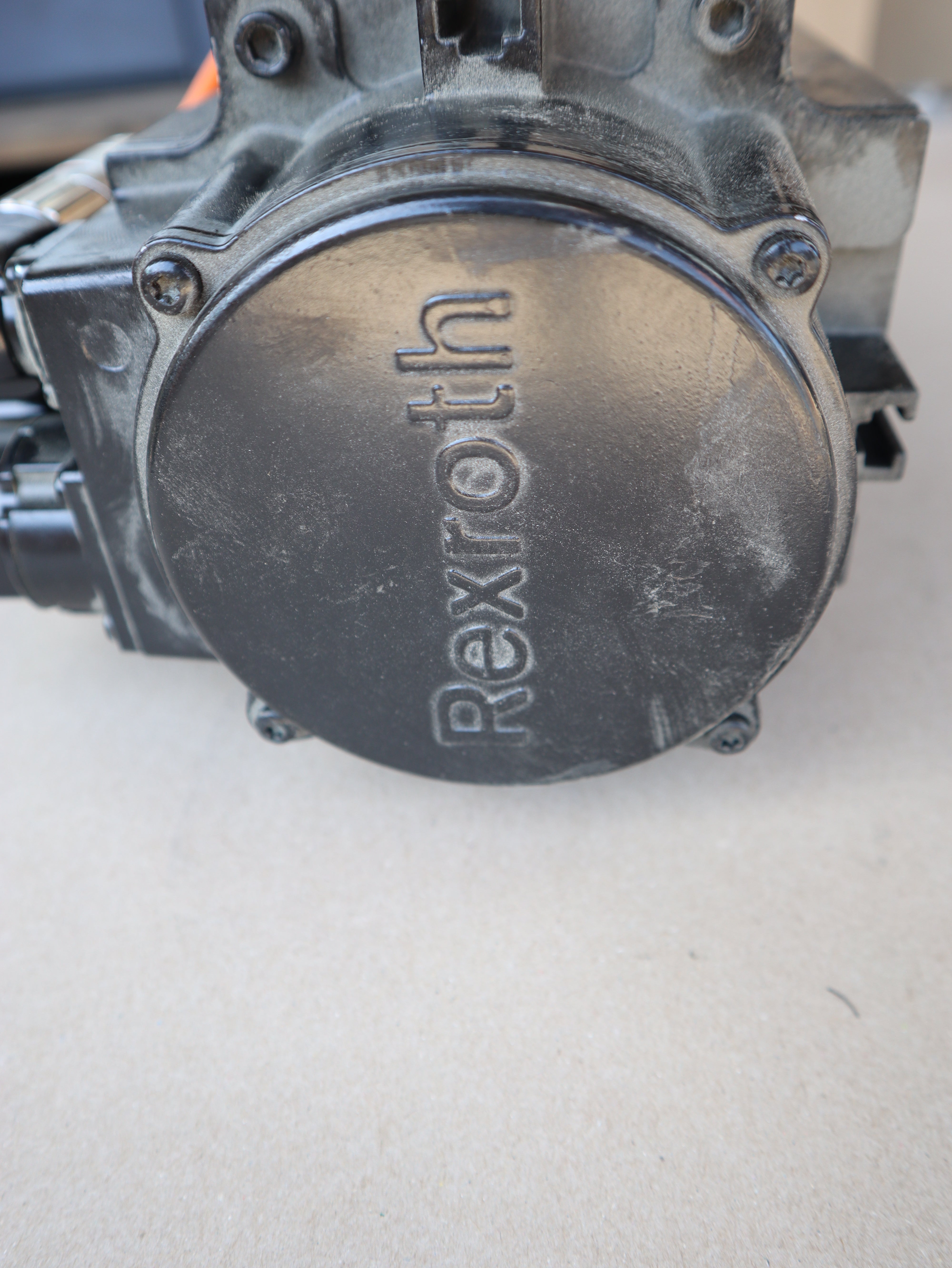 Rexroth 3-PH Permanet Magnet Motor MSK071D-0200-NN-M1-UG1-NN04 Gebraucht