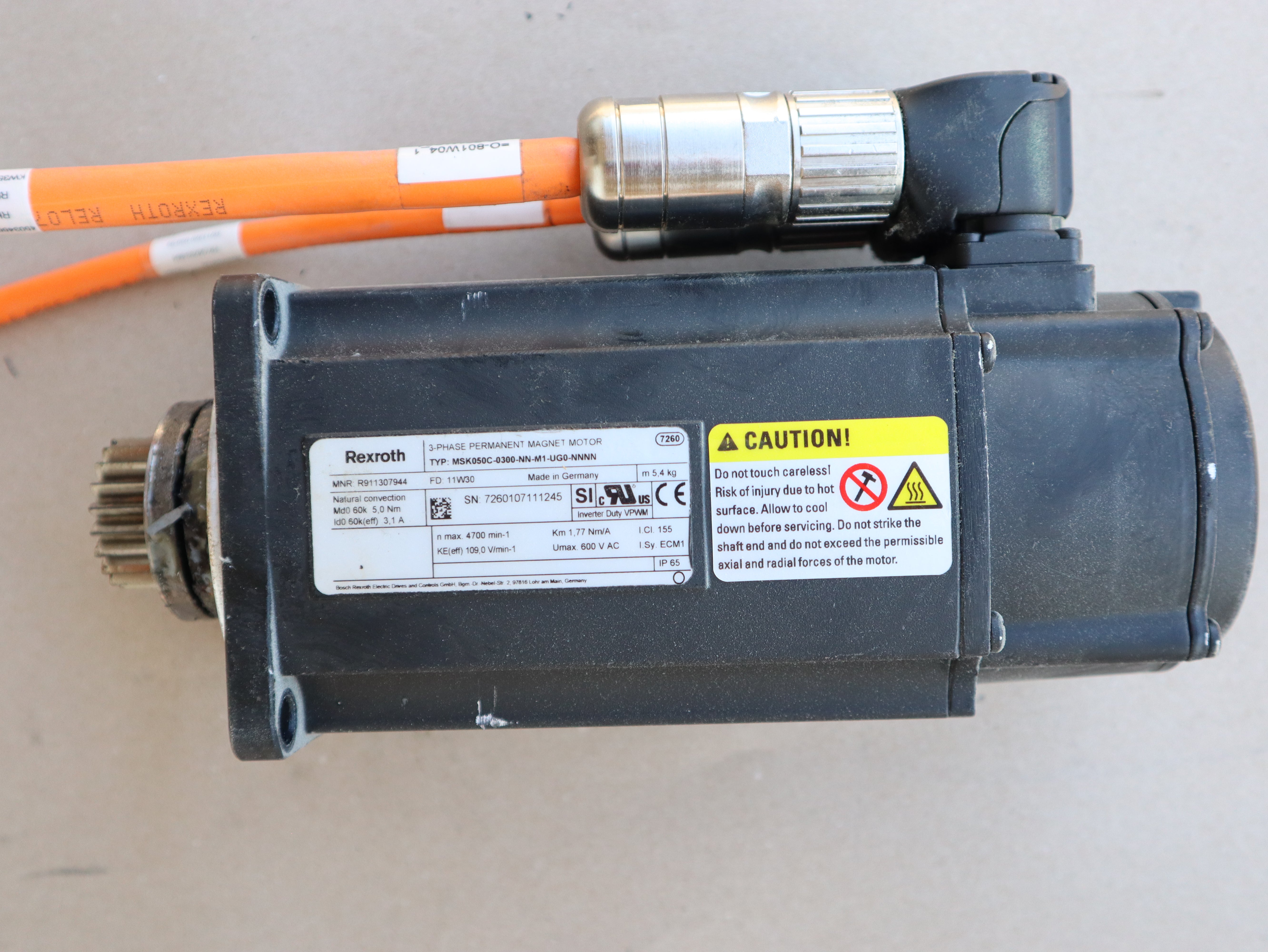 REXROTH 3-PH Permanent Magnet Motor MSK050C-0300-NN-M1-UG0-NNNN