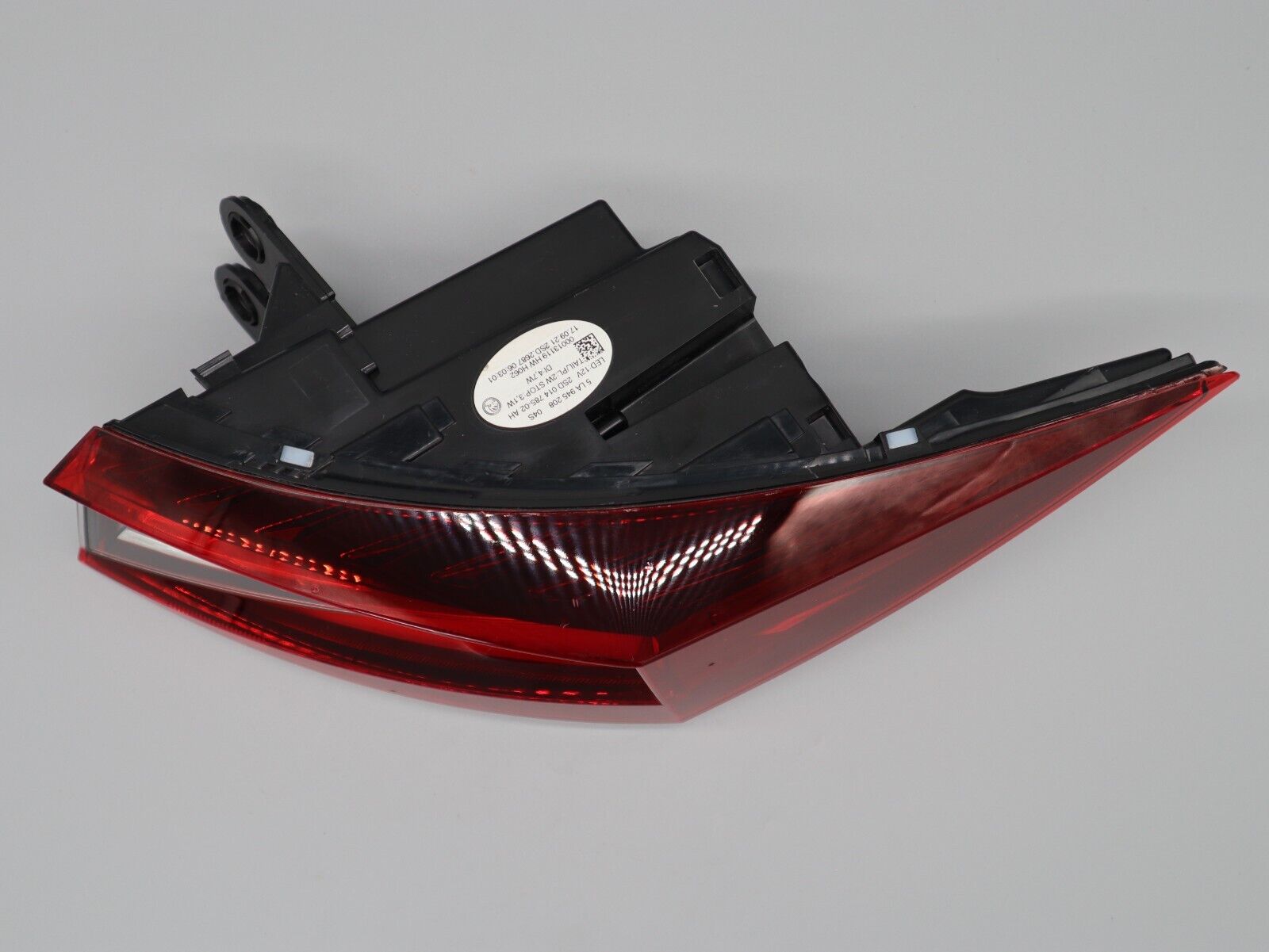 Rückleuchte LED Skoda ENYAQ IV ab 2020- 2022 5LA945208 Links Rearlight