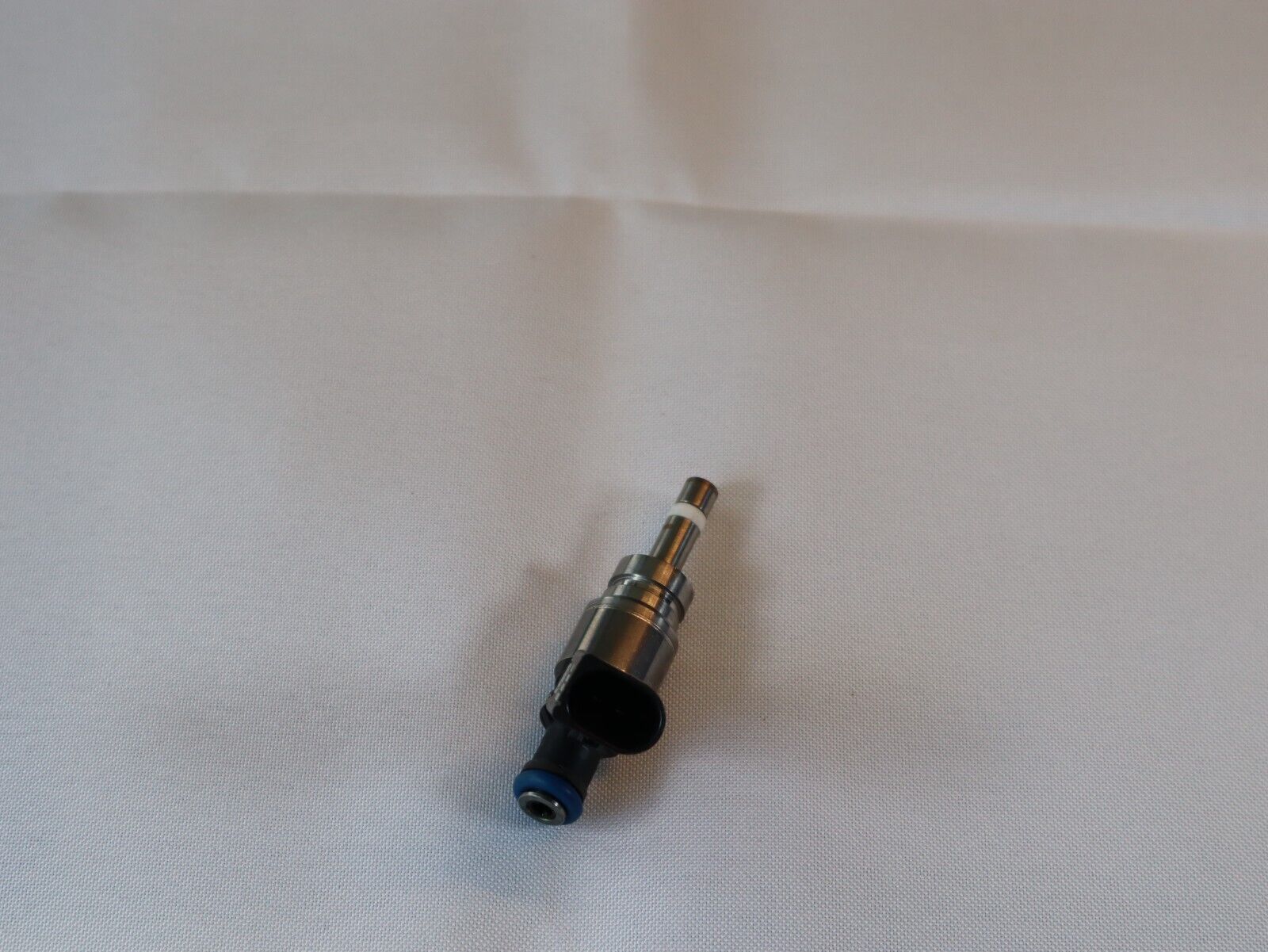 Injector injector nozzle original Audi A6 C6 4F 2.8 FSI V6 A8 3. 06E906036E