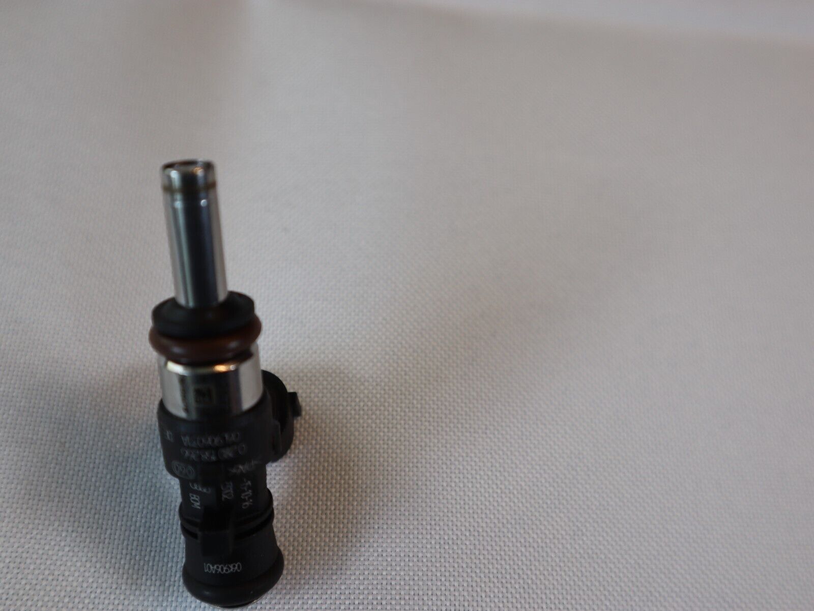 Injector Orig. WV Skoda Audi 1.8 2.0 TFSI TSI Injector 06L906031A