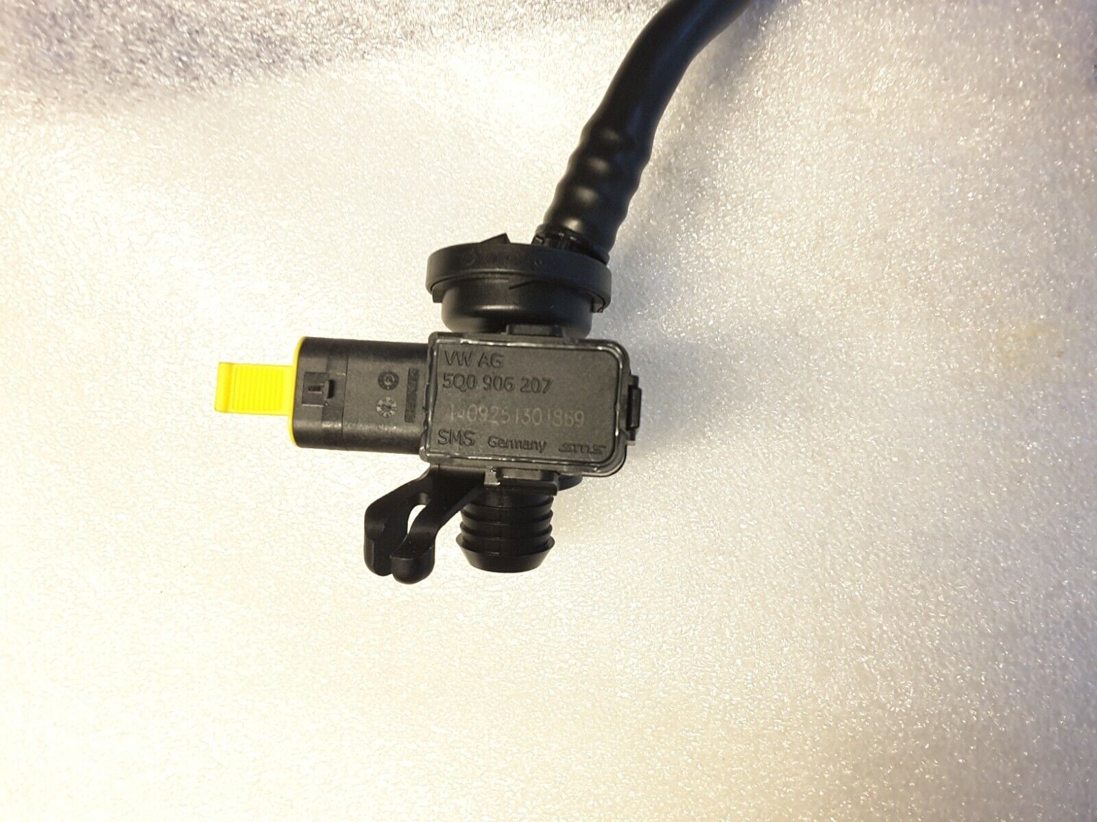 Check valve VW Golf 7 5Q0612041AK pressure sensor 5Q0906207 new.