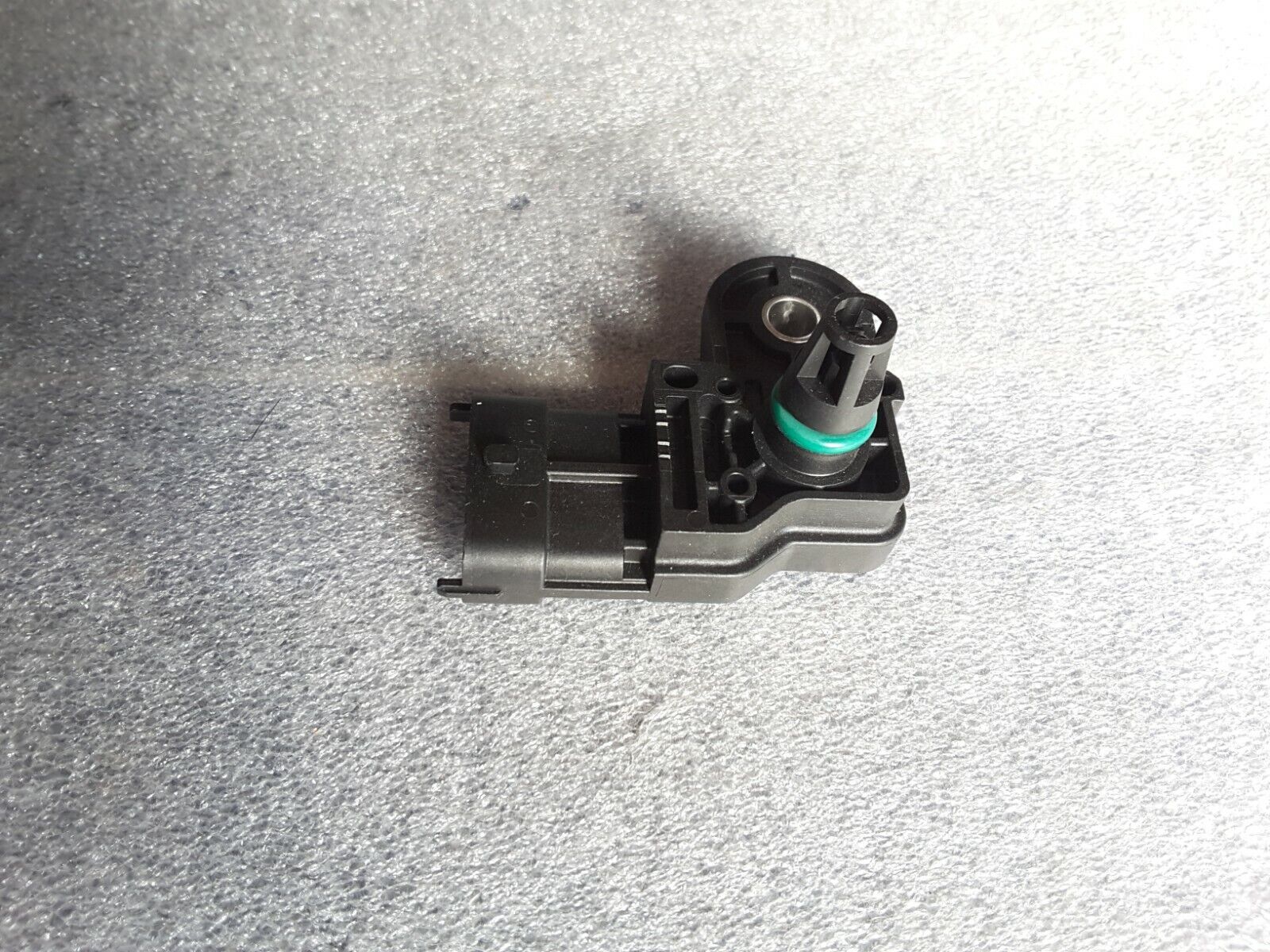 Air pressure sensor original Bosch Renault 0.9/1.2/1.4 TCE 223650002R, 0281006029